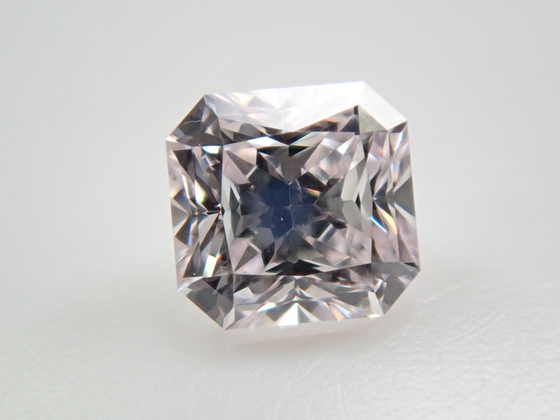ピンクダイヤモンド 0.205ctルース(VERY LIGHT PINK, VVS-2