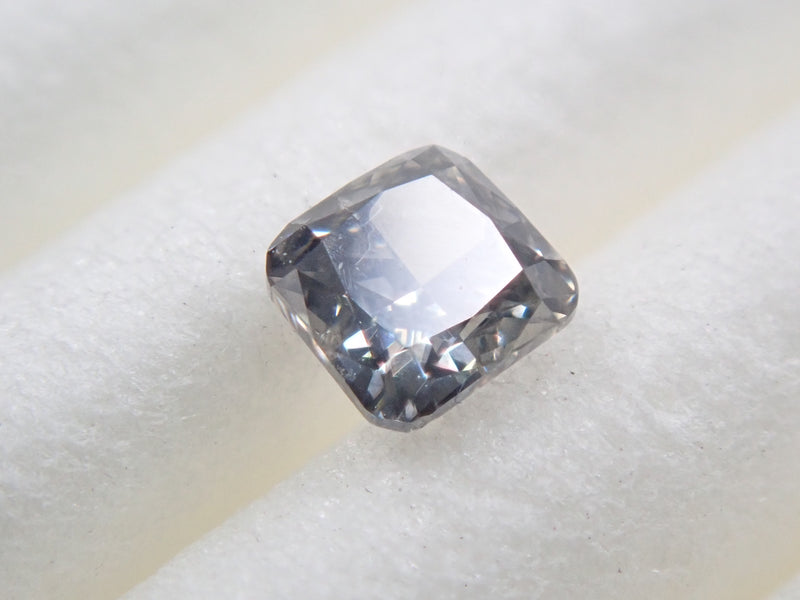 グレーダイヤモンド 0.159ctルース(FANCY GRAY, SI-2) – カラッツSTORE