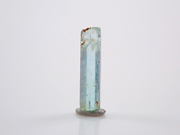 Green beryl 0.580ct raw stone