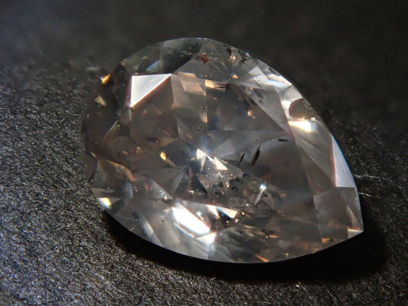 グレーダイヤモンド 1.050ctルース(FANCY LIGHT GRAY, I1) – カラッツSTORE