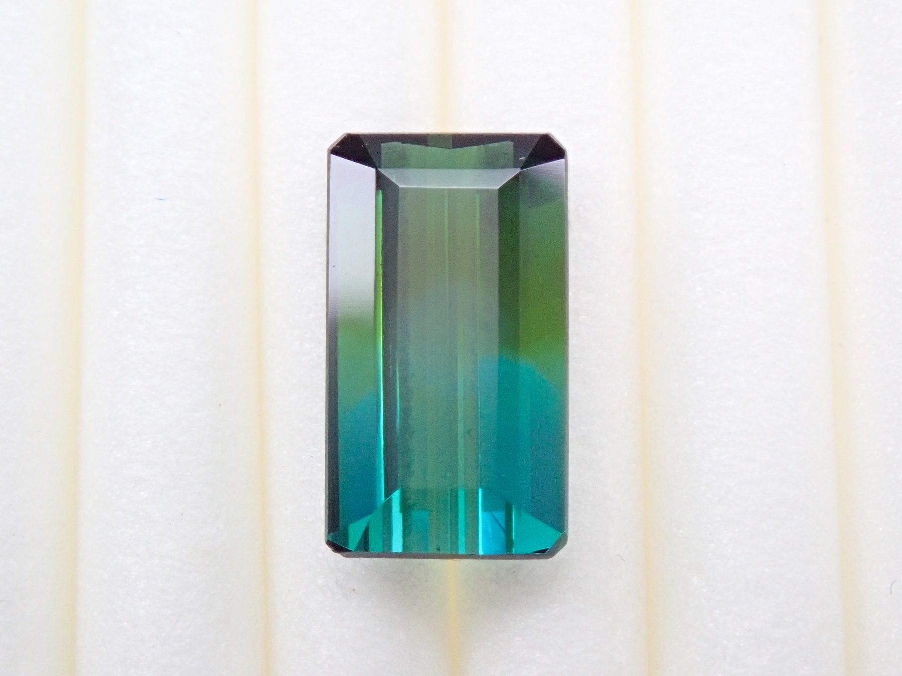 Bicolor tourmaline 1.395ct loose