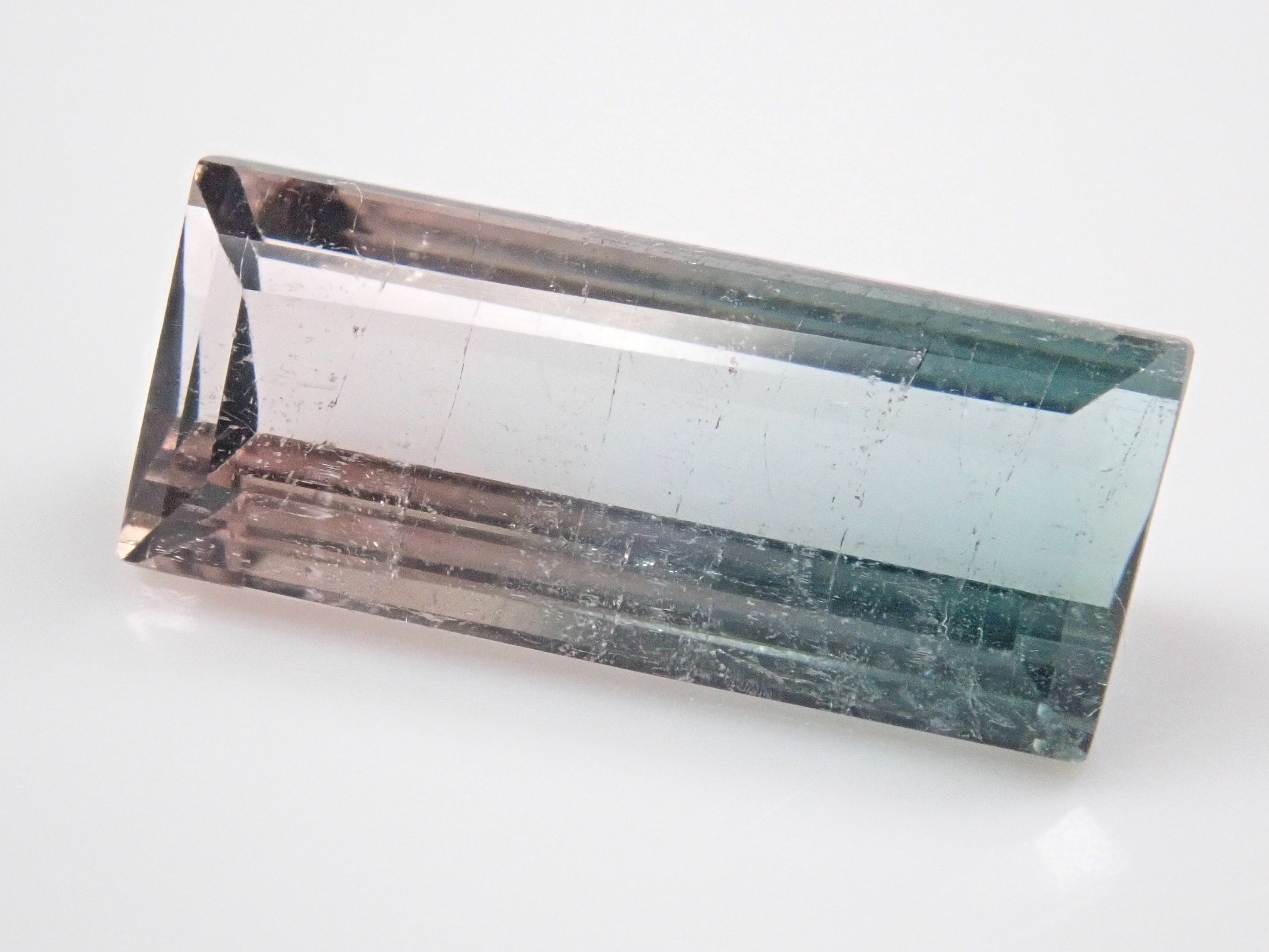 Bicolor tourmaline 2.920ct loose