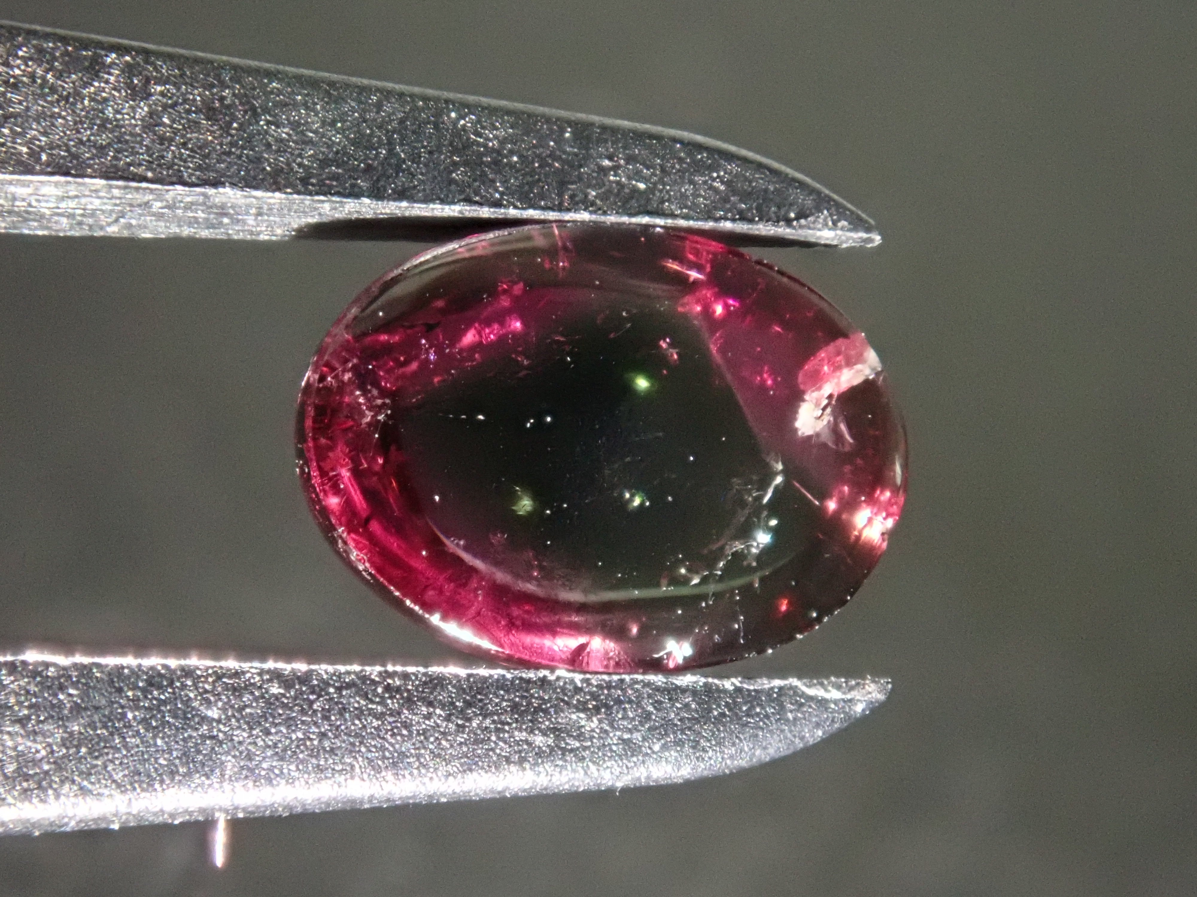 Bicolor tourmaline 0.90ct loose