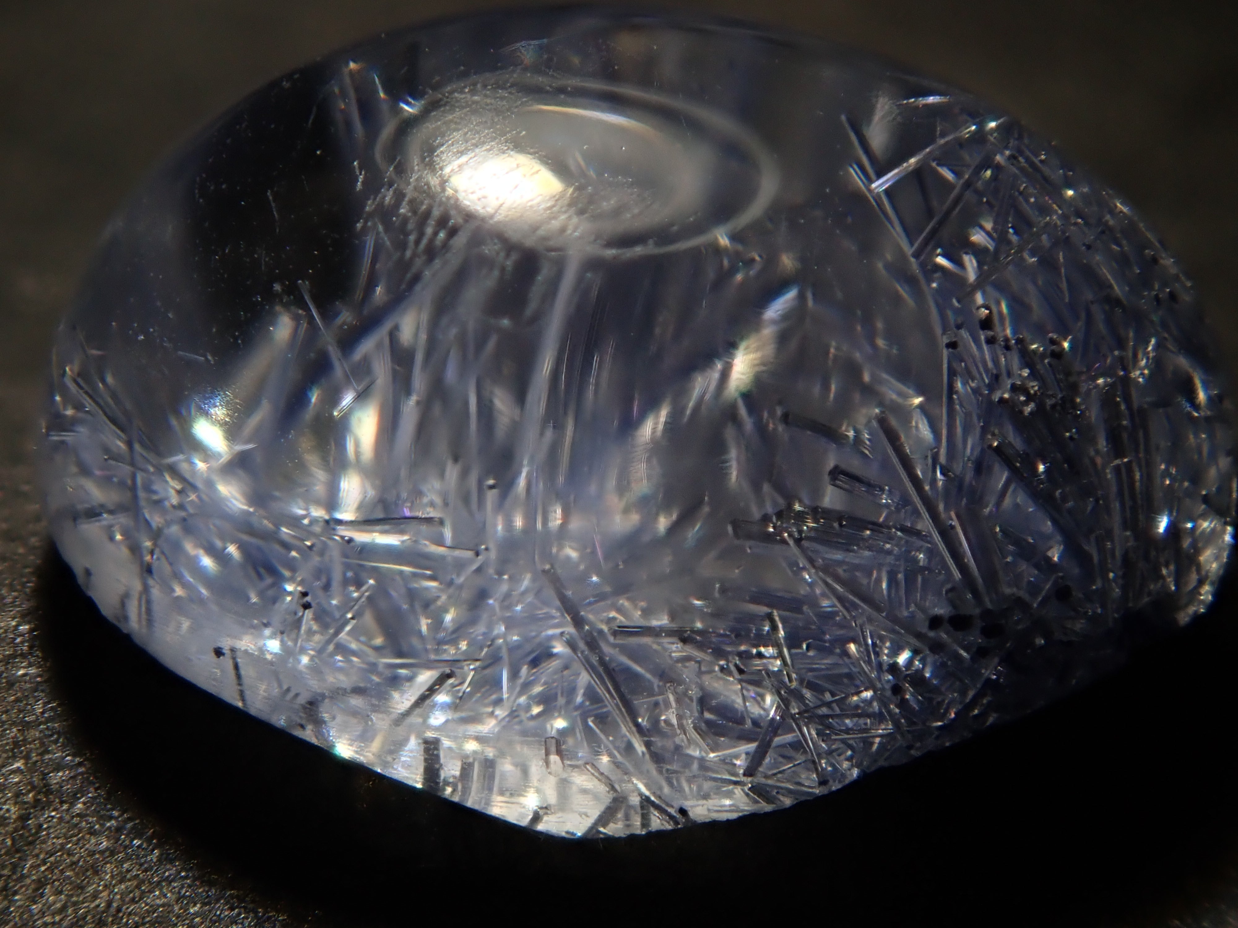 《Yurakucho Marui 20240725》【12539017】Dumortierite in Quartz 2.000ct Loose