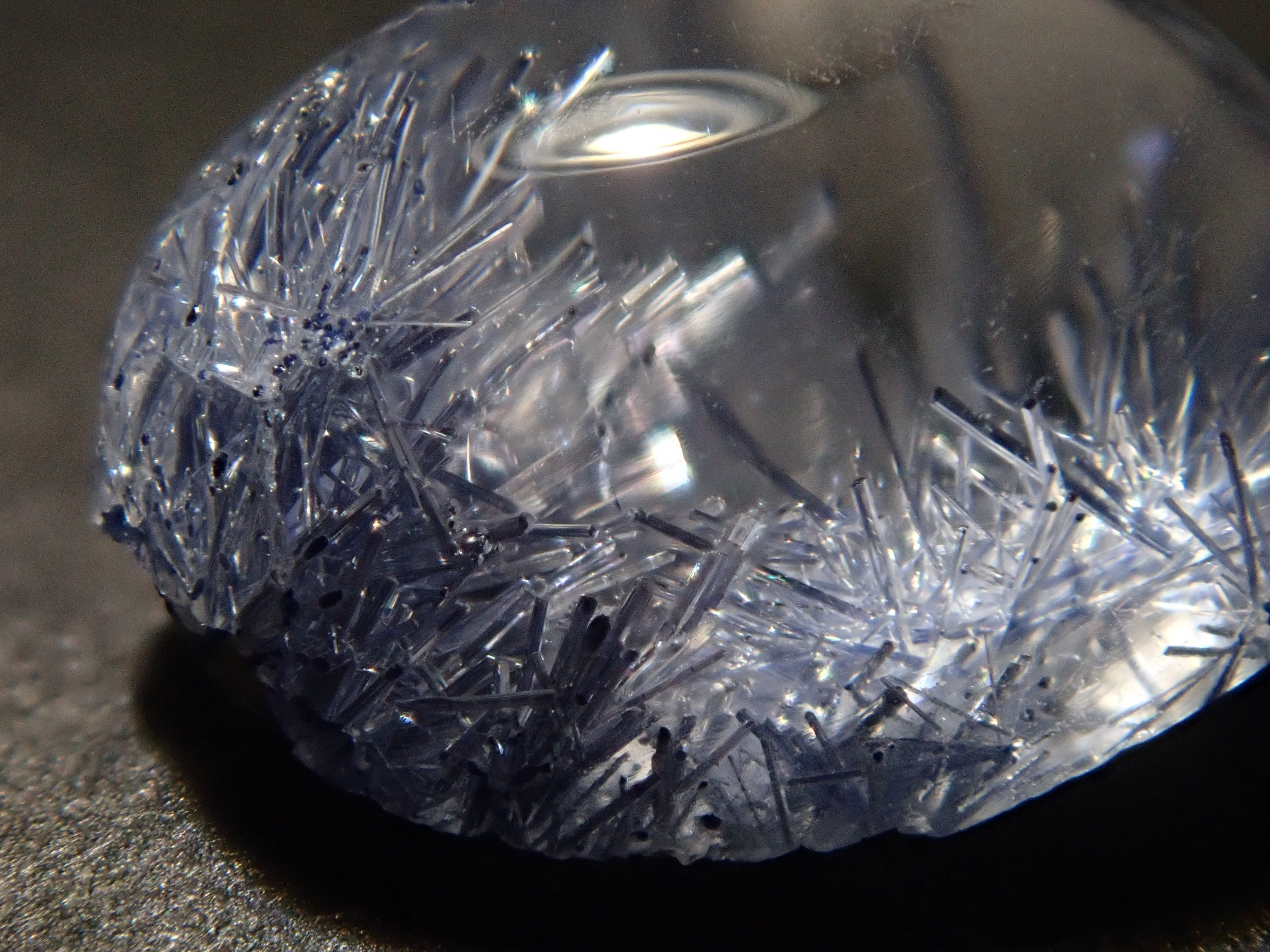 《Yurakucho Marui 20240725》【12539017】Dumortierite in Quartz 2.000ct Loose