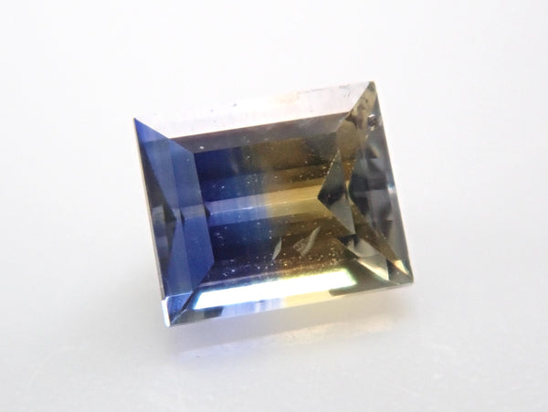 Bicolor sapphire 0.169ct loose