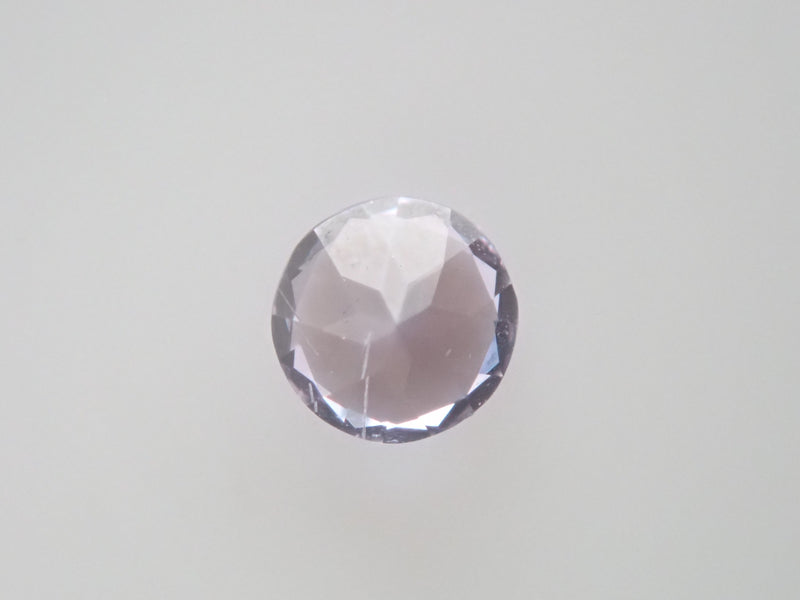 マダガスカル産ベキリーブルーガーネット（カラーチェンジガーネット） 2.5mm/0.091ctルース