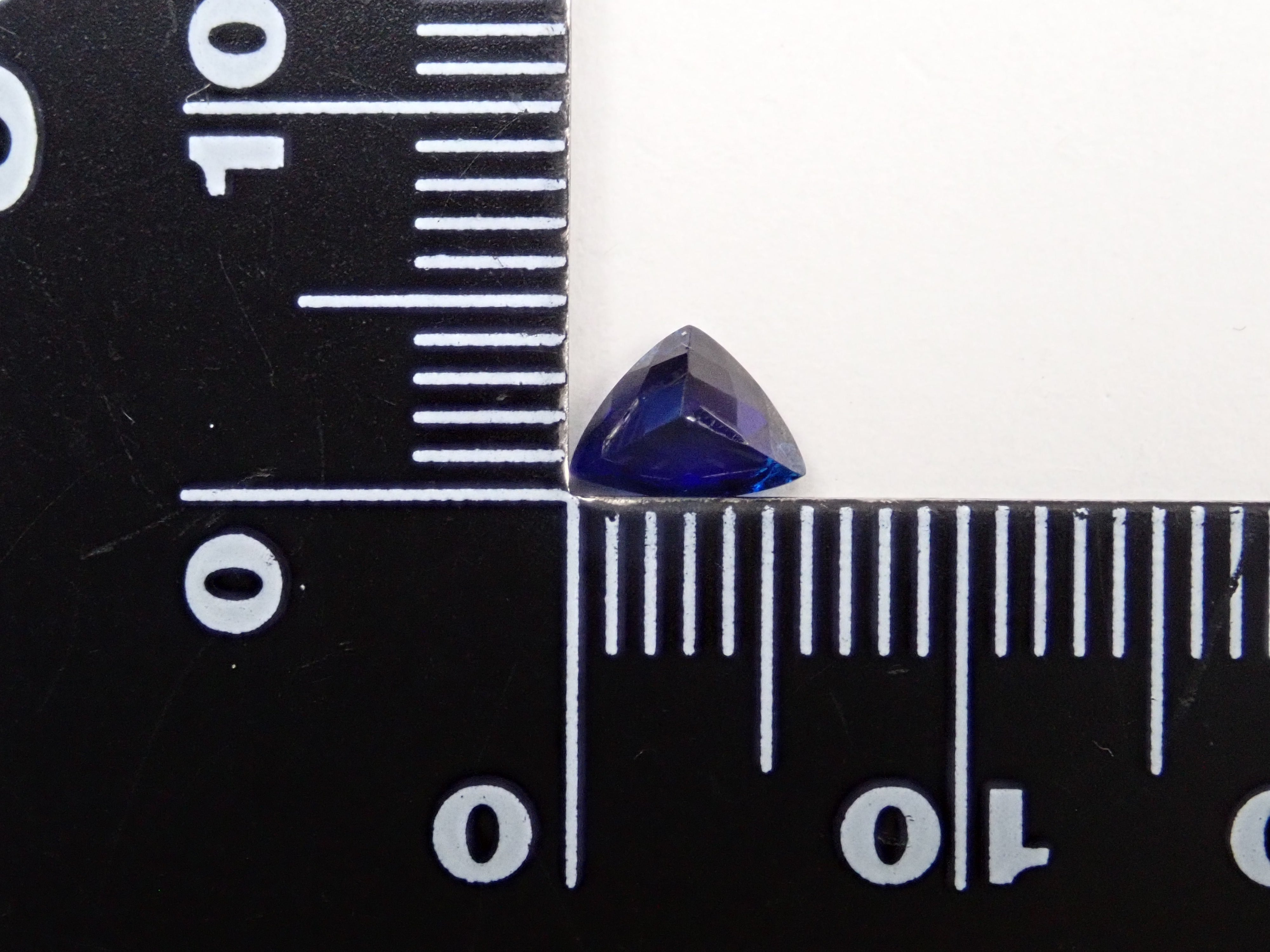 Lazurite 0.435ct loose