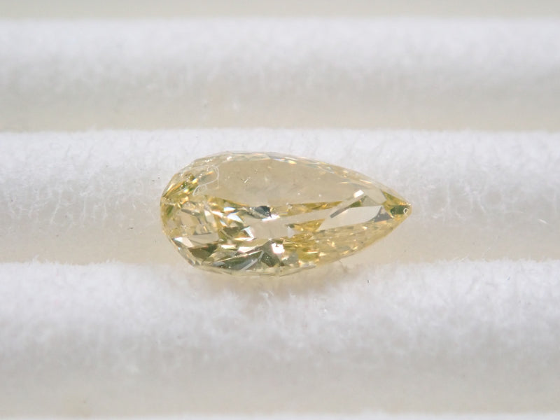 イエローダイヤモンド 0.369ctルース(FANCY YELLOW, SI1)