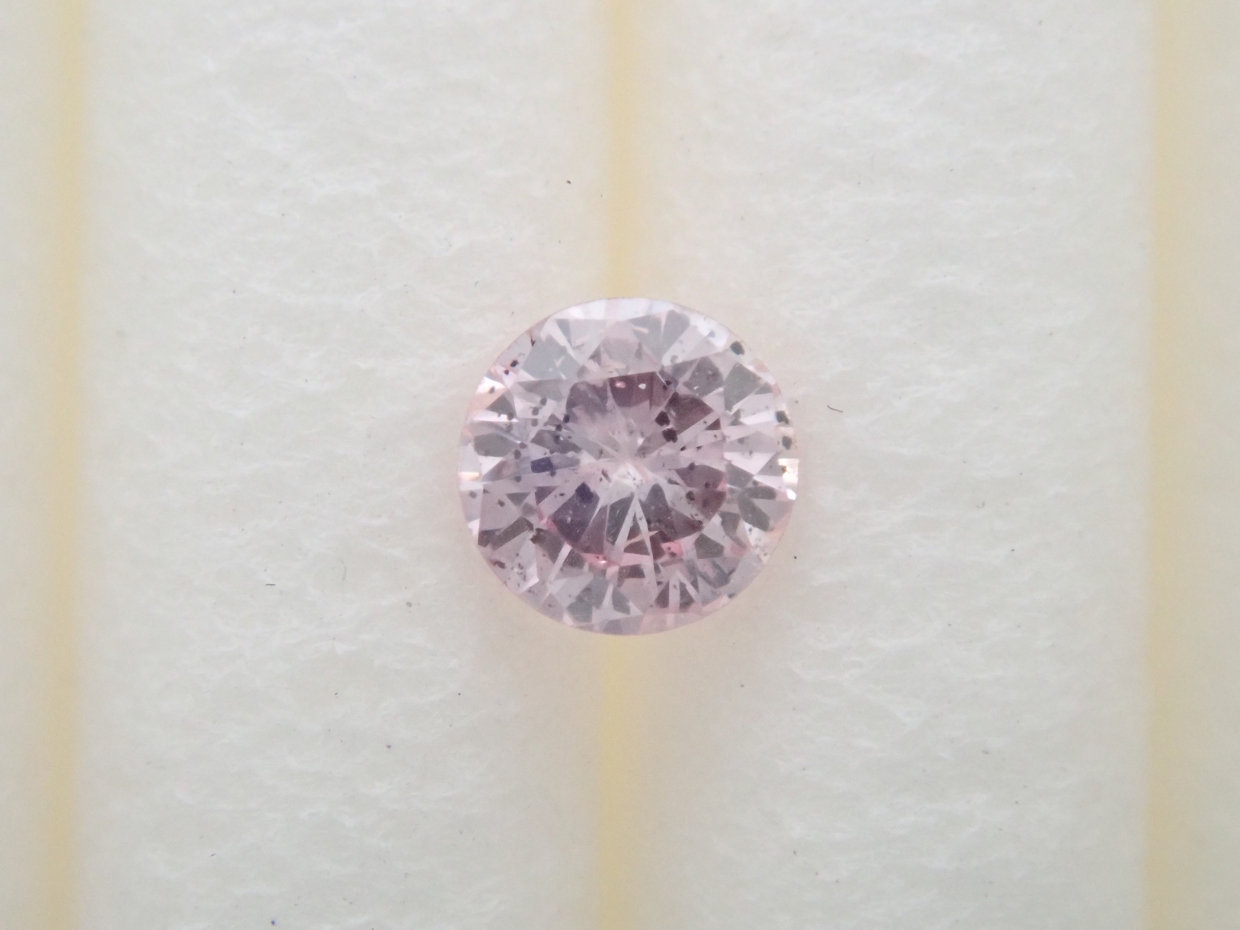 【32501429掲載】ピンクダイヤモンド 0.054ctルース(FANCY LIGHT PURPLISH PINK, I-1)