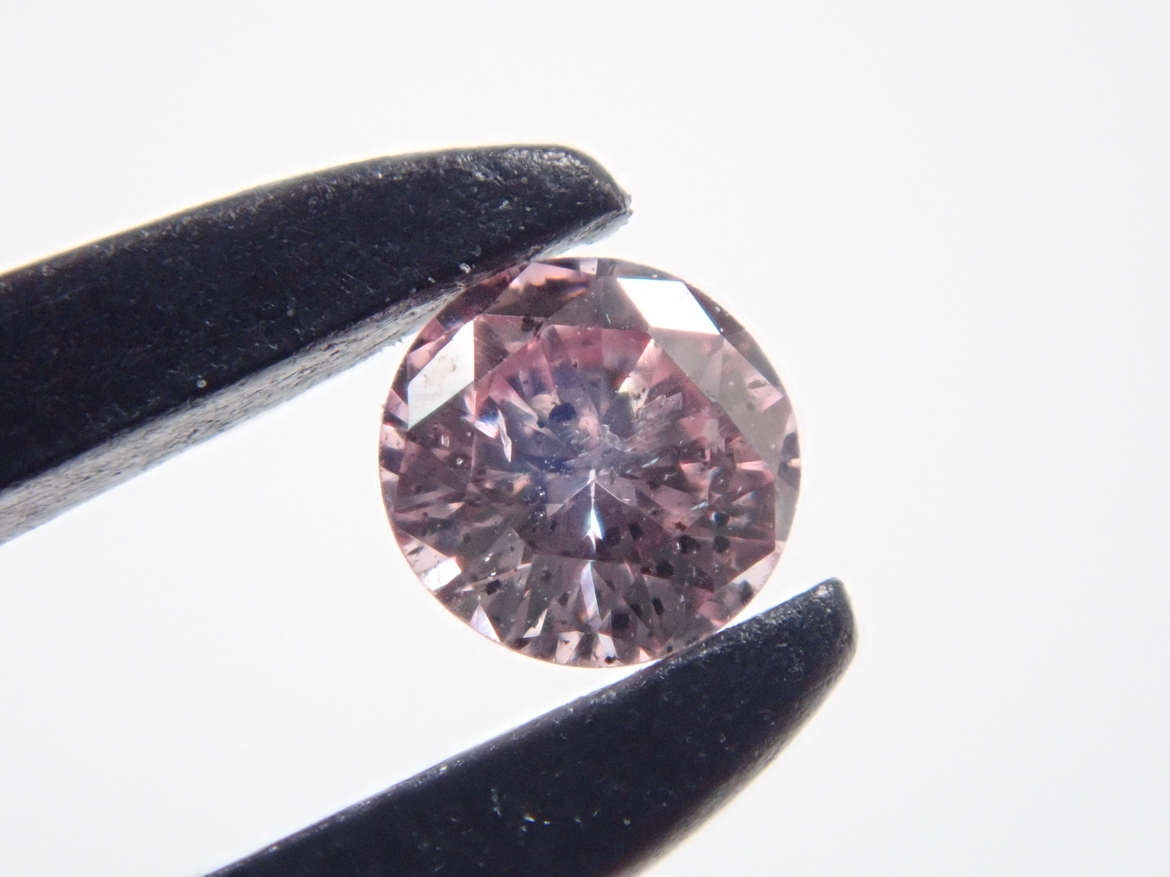 【32501429掲載】ピンクダイヤモンド 0.054ctルース(FANCY LIGHT PURPLISH PINK, I-1)