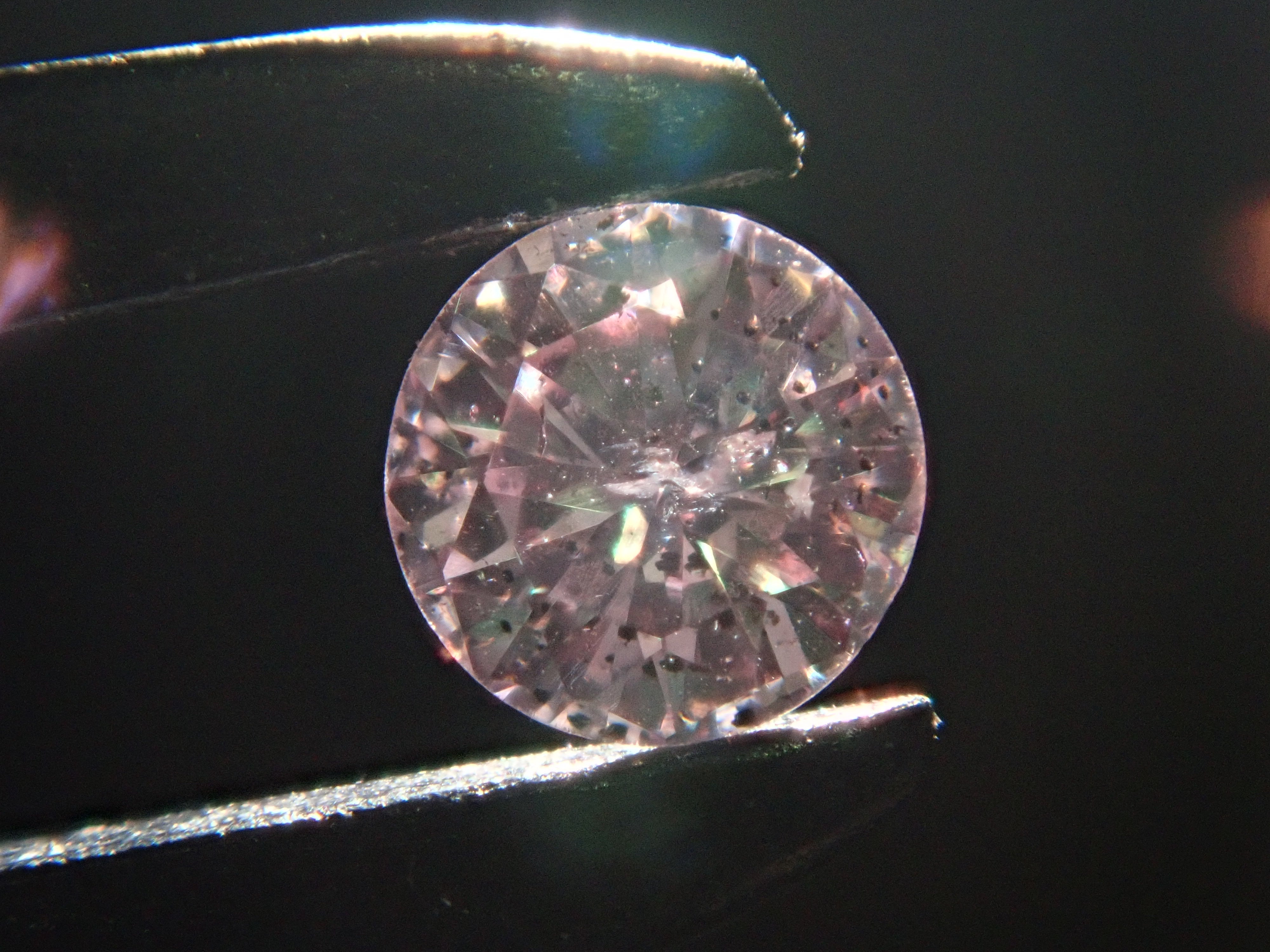 【32501429掲載】ピンクダイヤモンド 0.054ctルース(FANCY LIGHT PURPLISH PINK, I-1)
