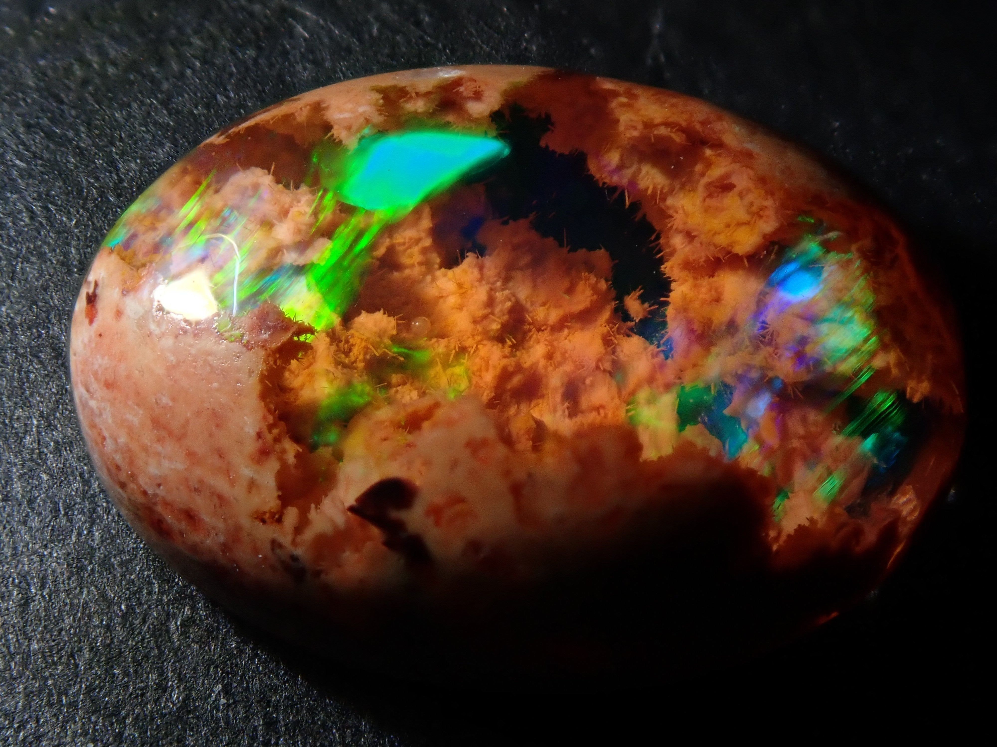 Cantera Opal 2.661ct loose