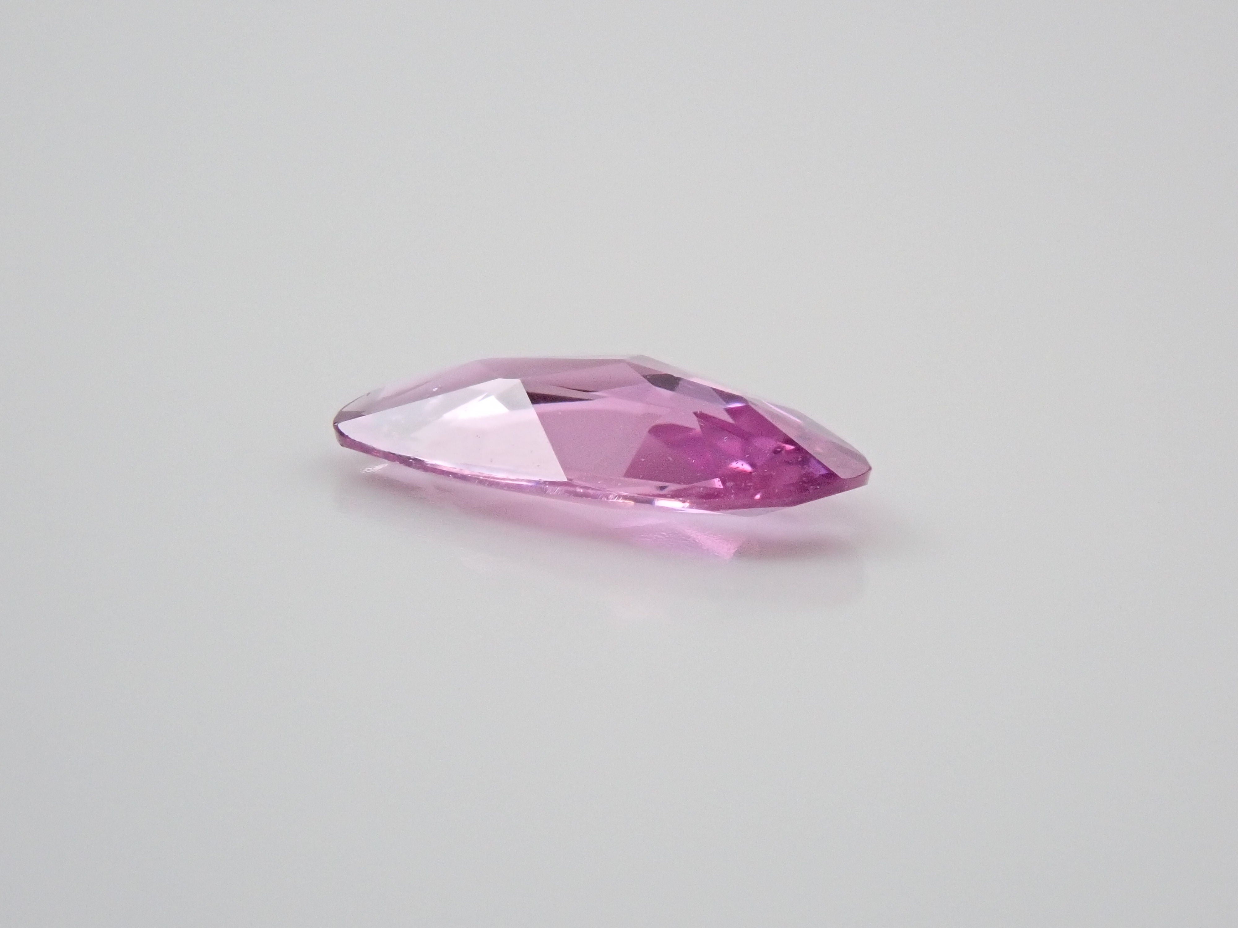 Pinkish purple sapphire 0.568ct loose