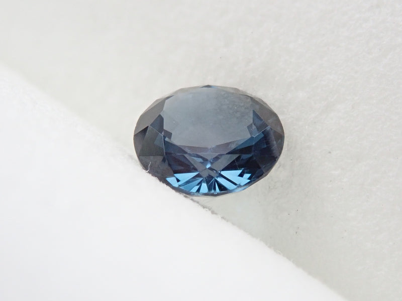 尖晶石 0.667 克拉裸石（藍色）