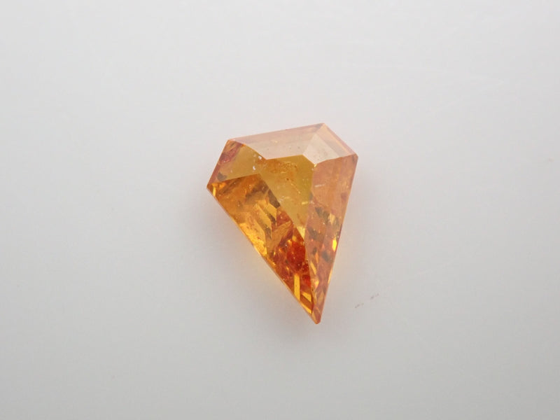 Orange diamond 0.057ct loose (FANCY DEEP YELLOW ORANGE, I1)