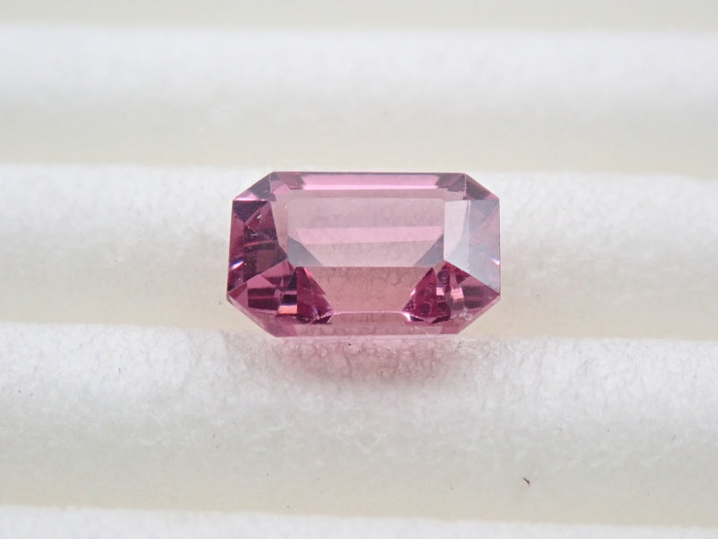 Spinel 0.475ct loose (purple pink)