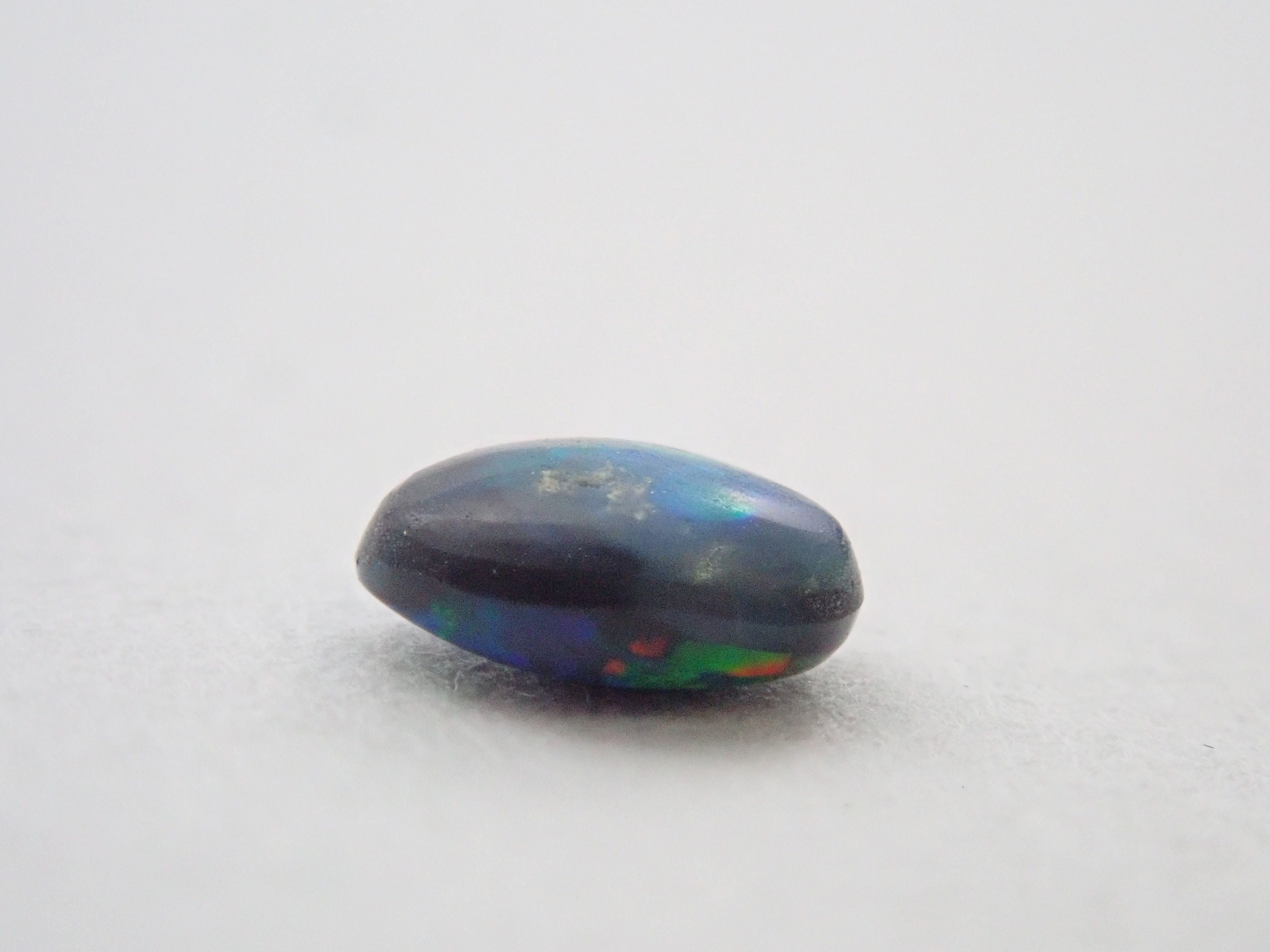 Black opal 0.179ct loose