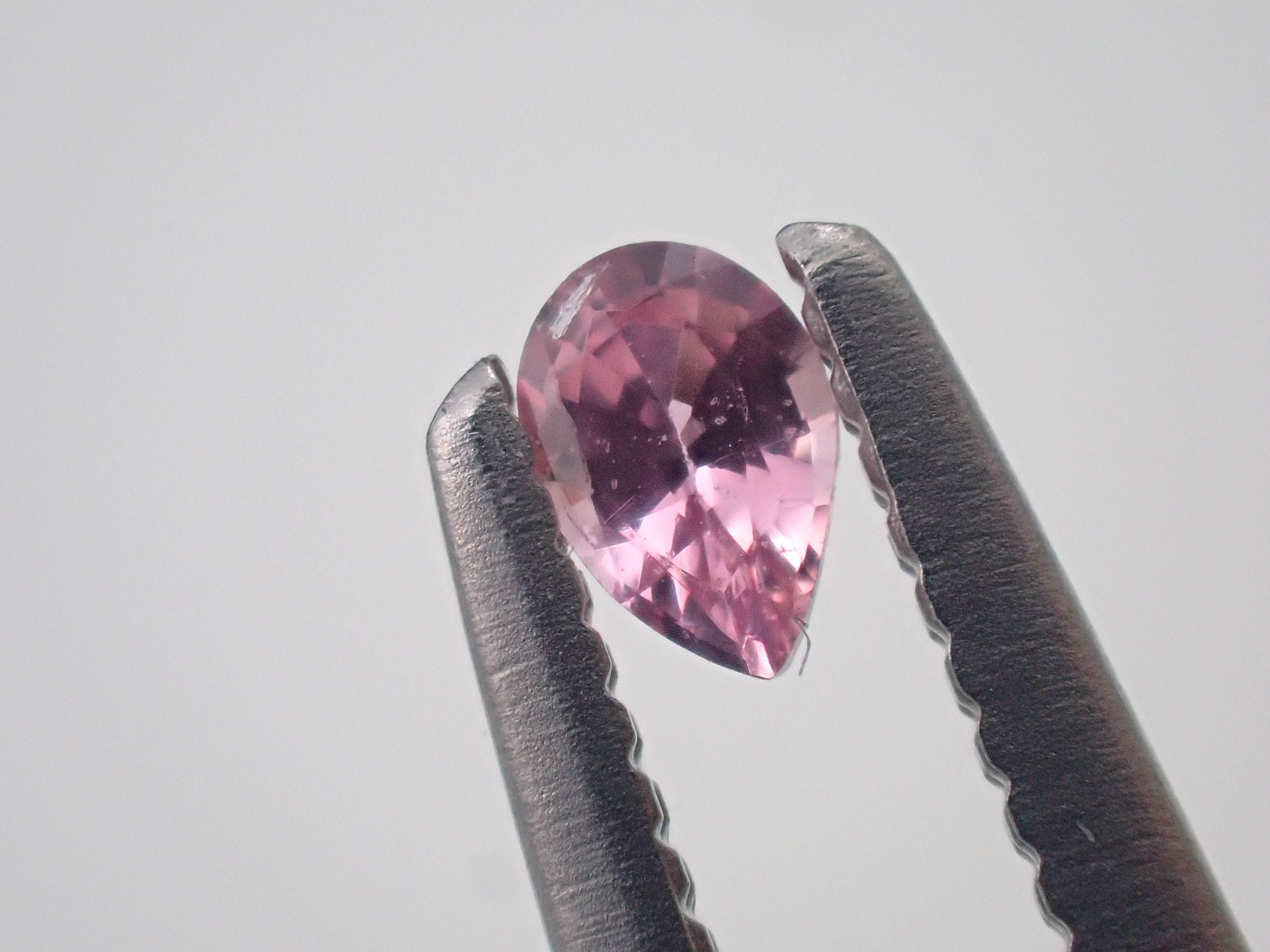 Padparadscha sapphire 0.072ct loose a with DGL