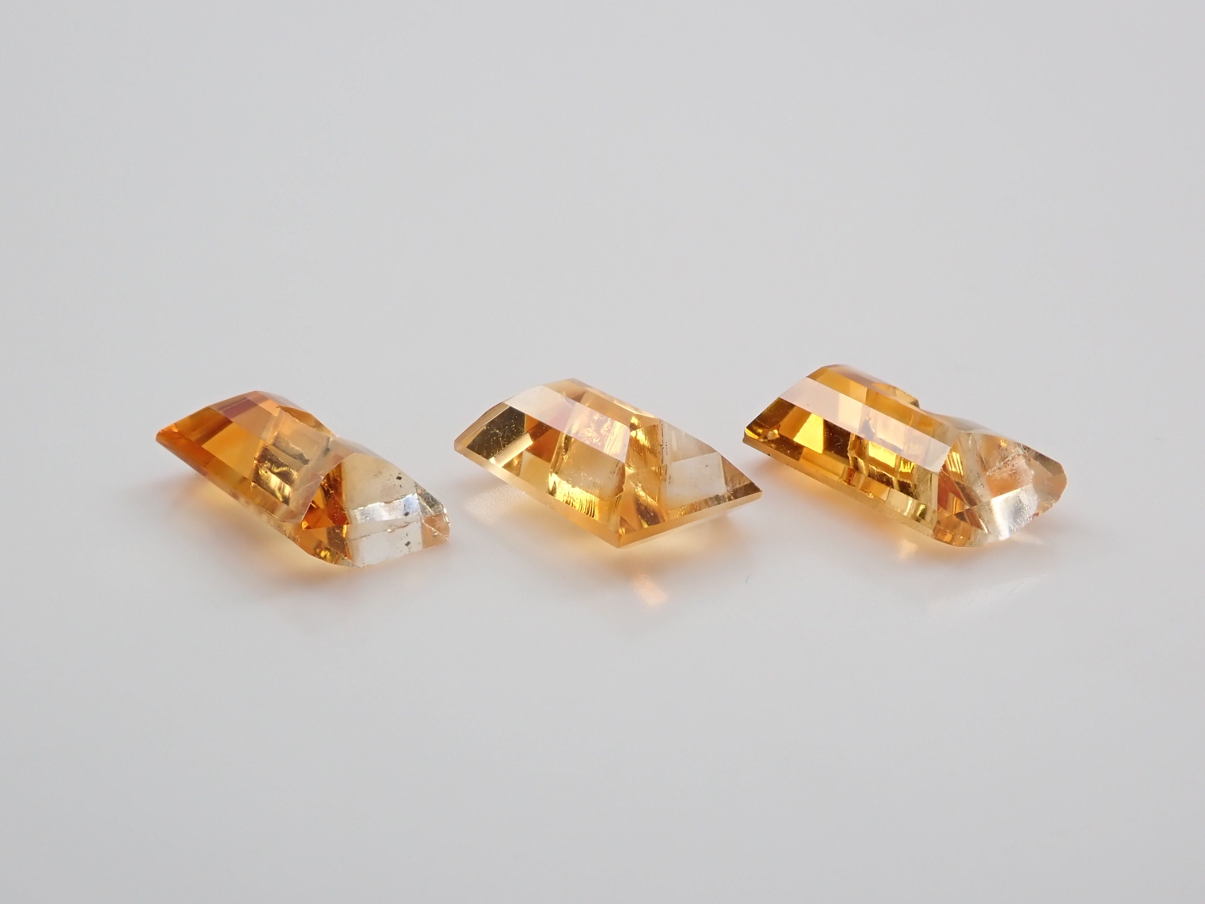 シトリン3石セット 3.970ct