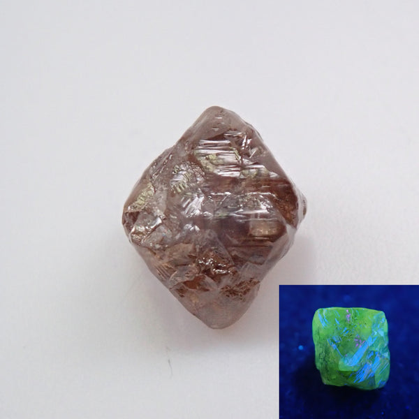 Diamond 0.810ct rough stone