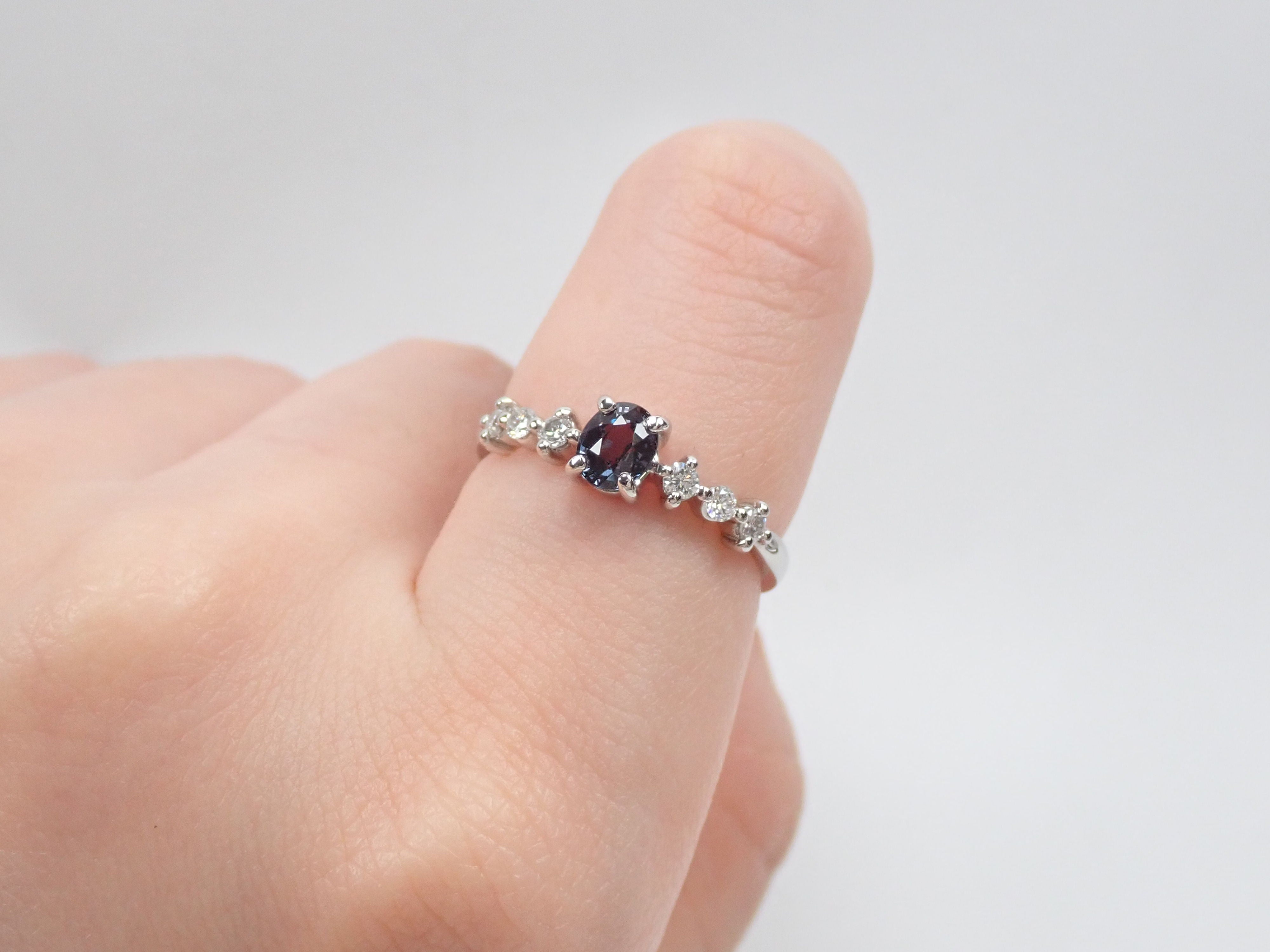 Pt950 color change garnet 0.523ct ring