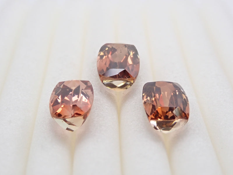 Andalusite 3 stone set 2.691ct