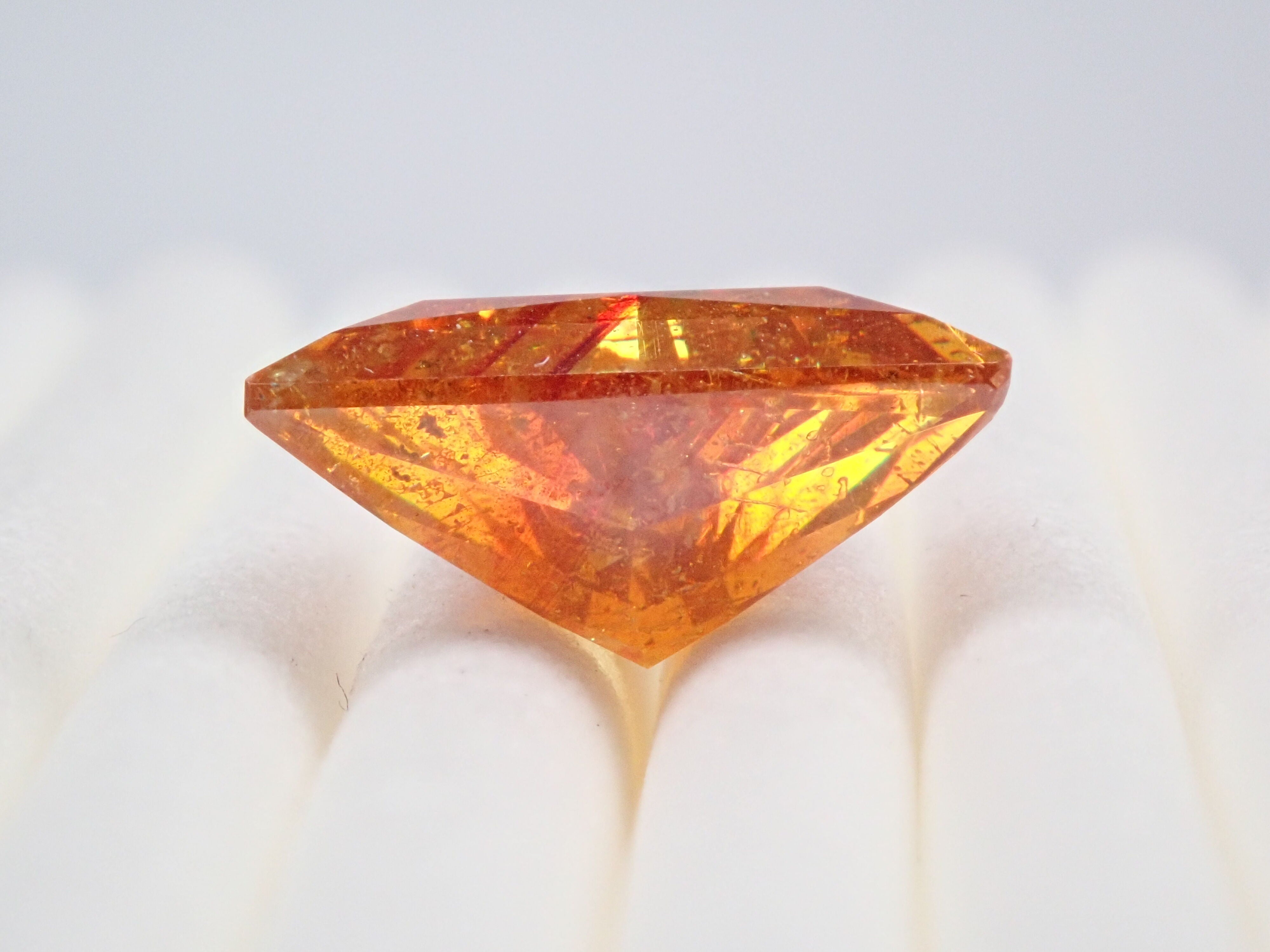 Sphalerite 5.341ct loose (orange)