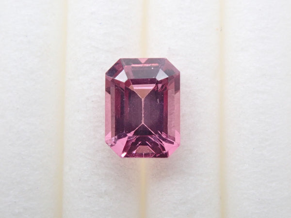尖晶石 0.475 克拉裸石（紫粉紅色）