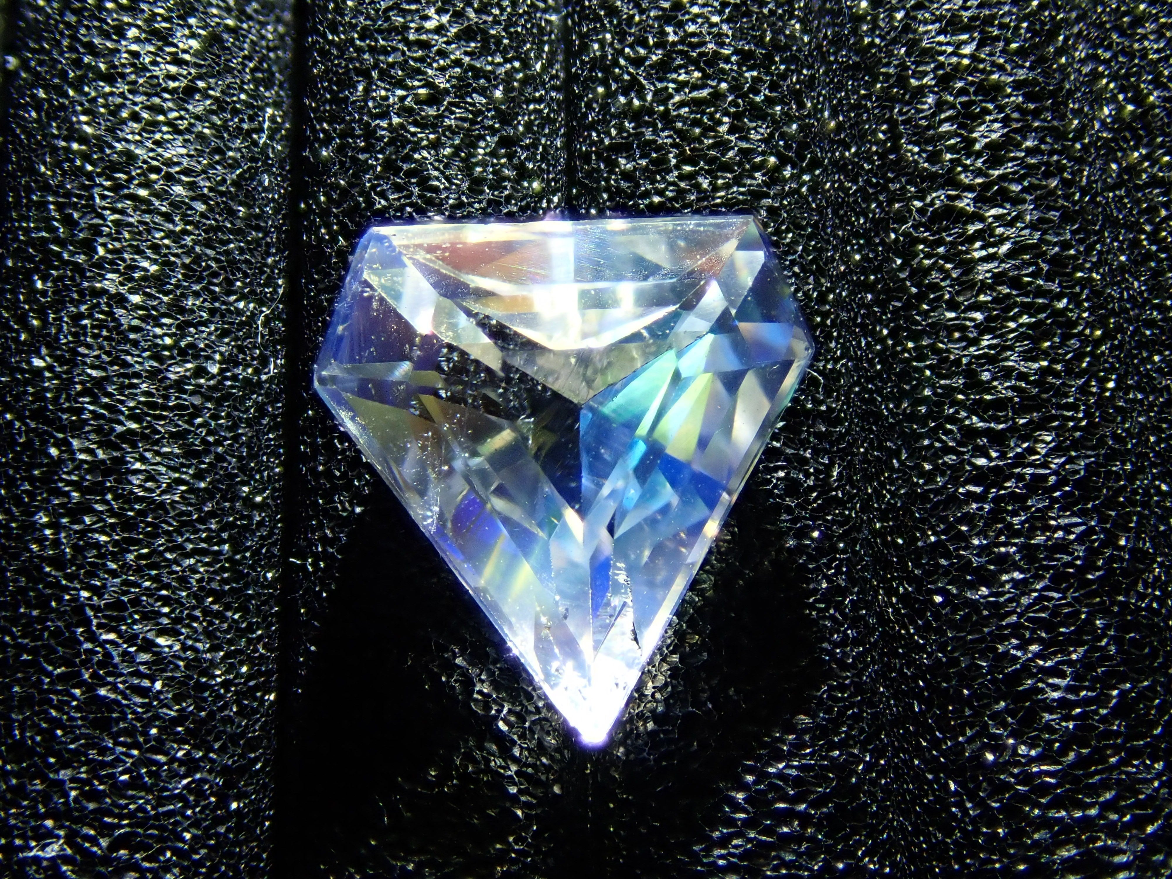 Andesine Labradorite (commonly known as Rainbow Moonstone) 0.962ct loose