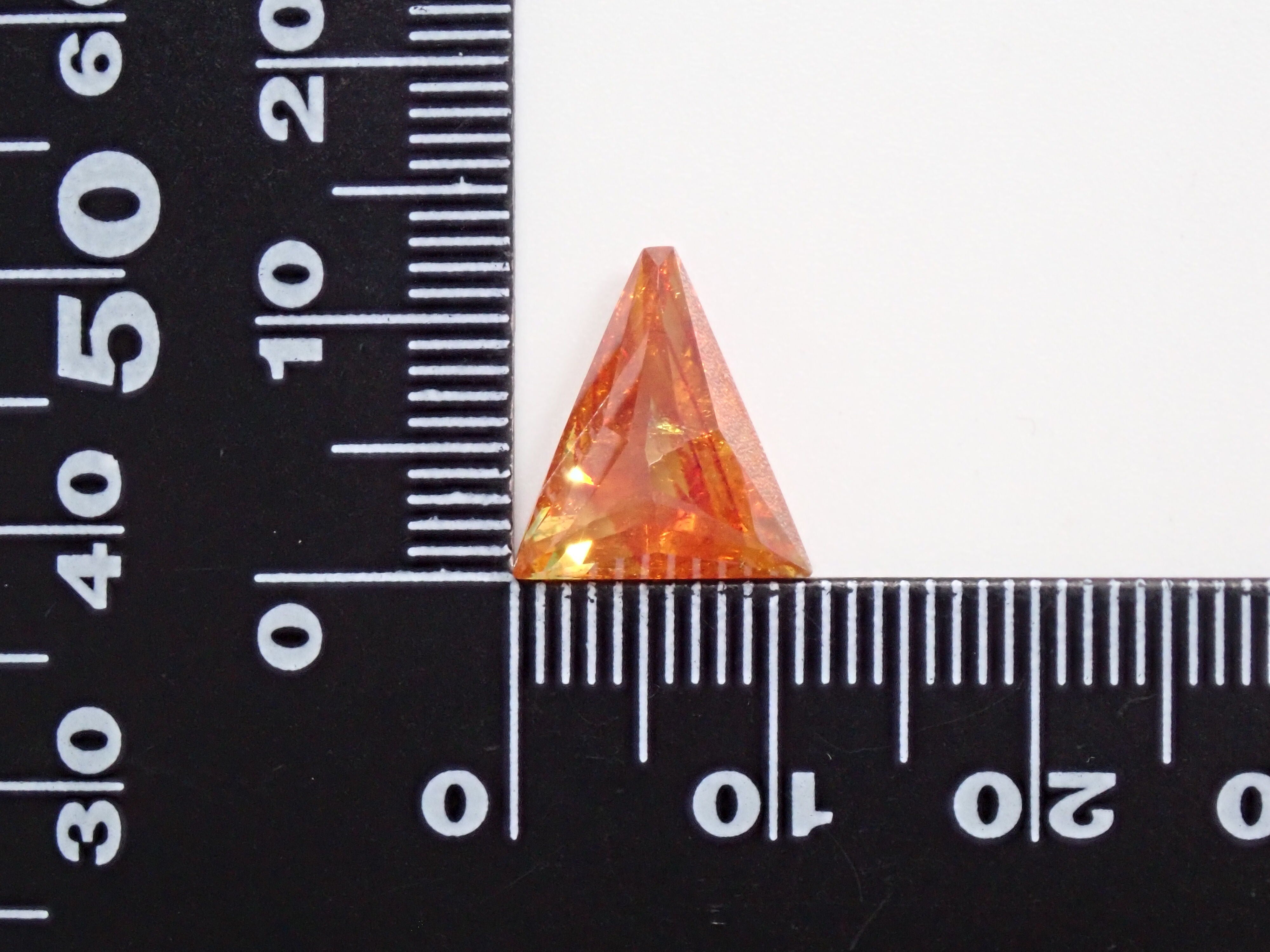 Sphalerite 5.341ct loose (orange)