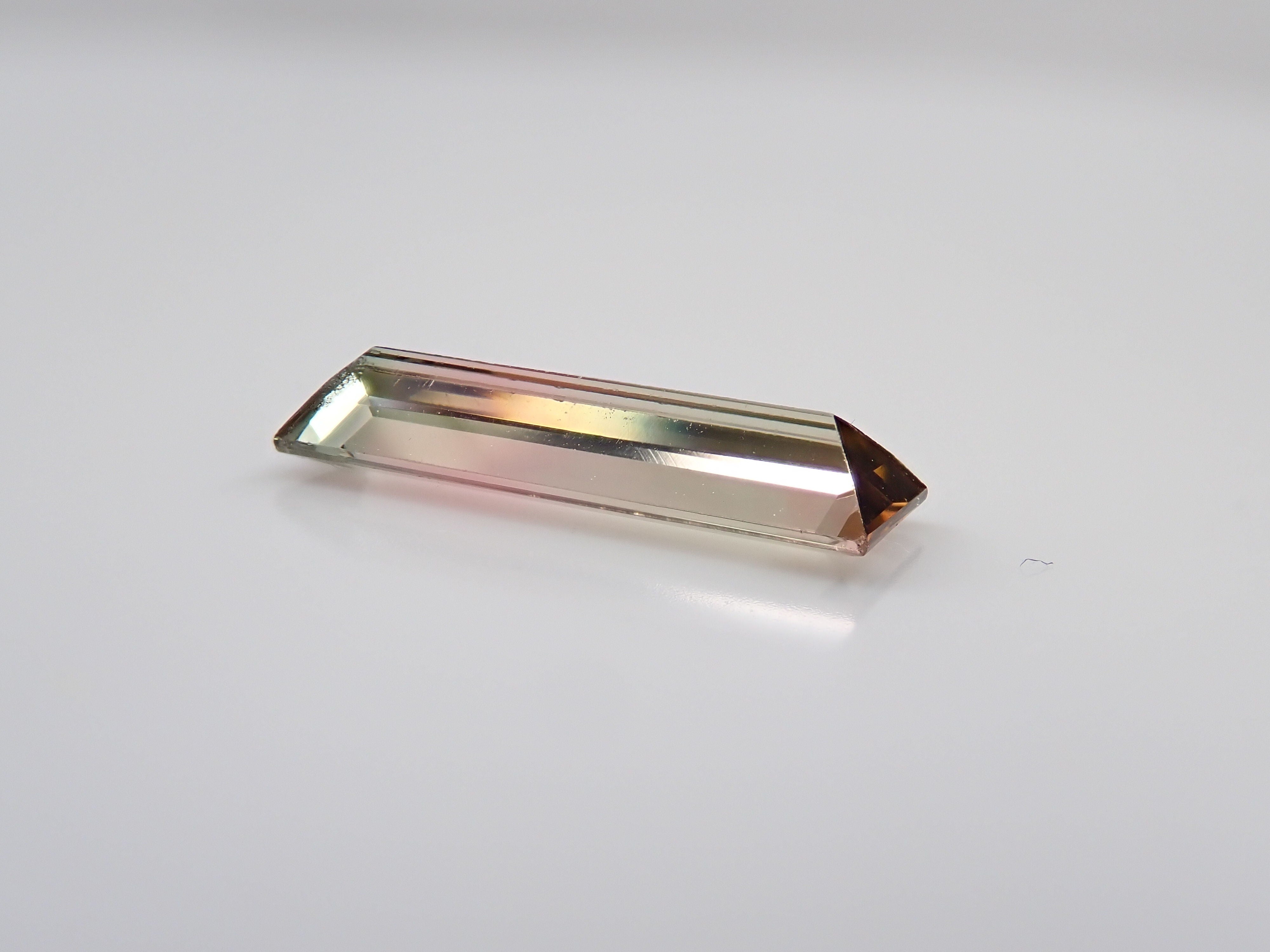 Bicolor tourmaline 1.793ct loose