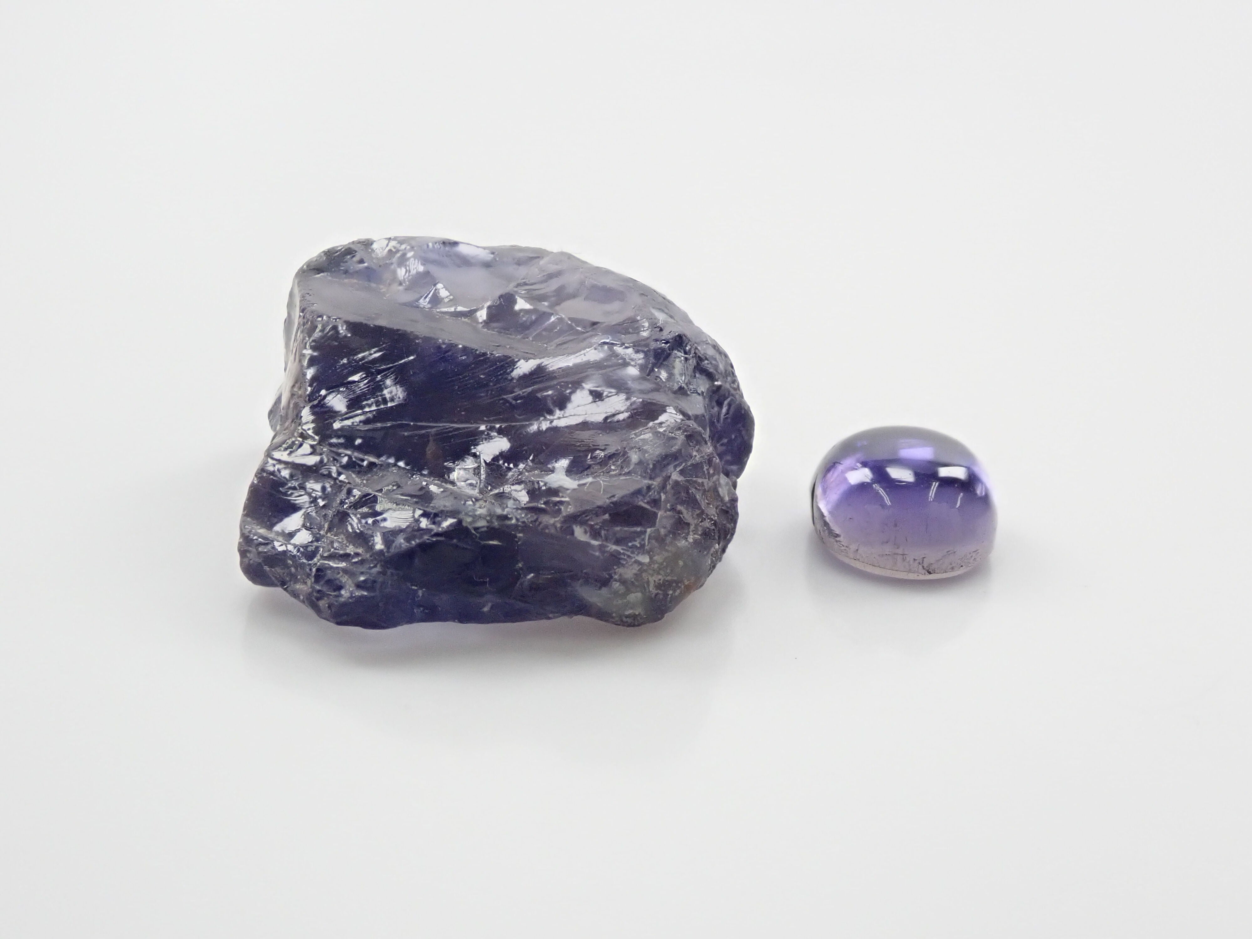 アイオライト 15.54ct 原石・ルース2点セット