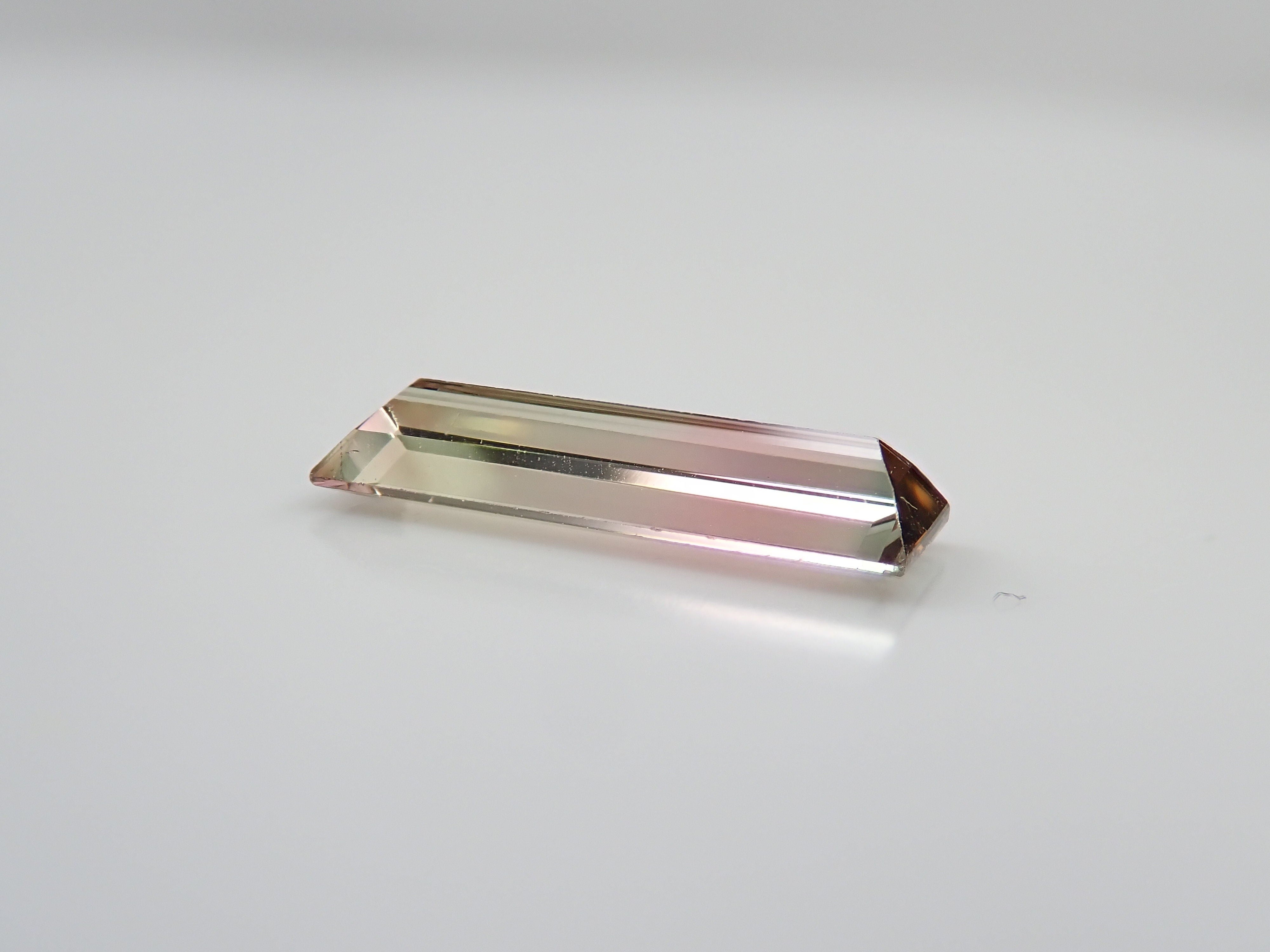 Bicolor tourmaline 1.793ct loose