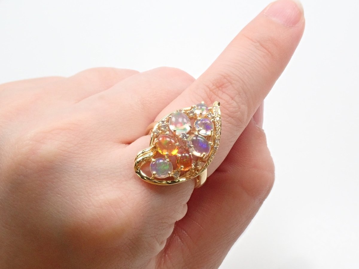 【カラフリ】K18メキシコ産ファイアオパール&ウォーターオパール 2.75ct ダイヤモンドリング - カラッツSTORE