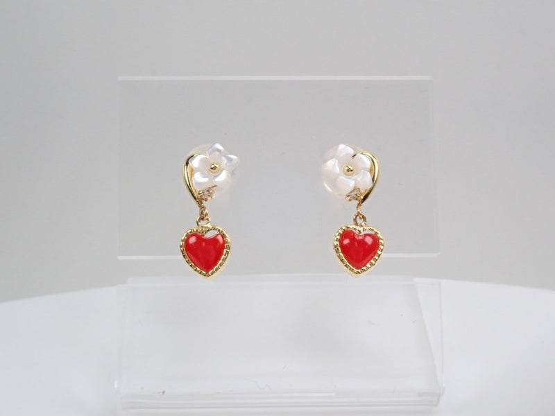 ピアス♥処分セール♥\n♥️K18 ❤ピアス❤\n❤赤珊瑚 6 ...