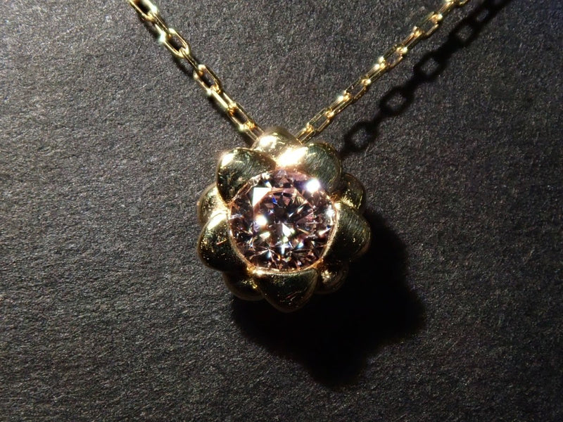 K18ピンクダイヤモンド0.157ct ペンダント（VERYLIGHTPINK/SI-1） - カラッツSTORE