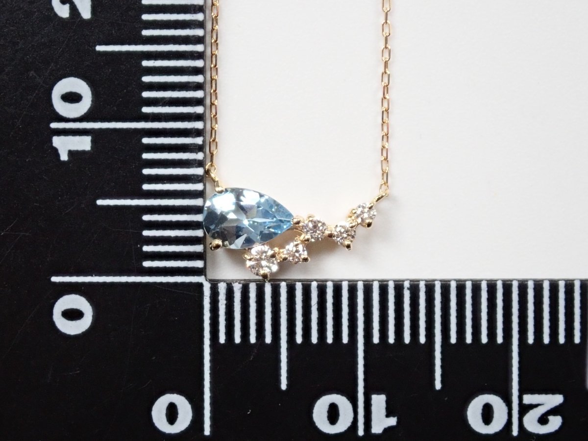 K18アクアマリン0.30ct ペンダント（ネックレス） - カラッツSTORE