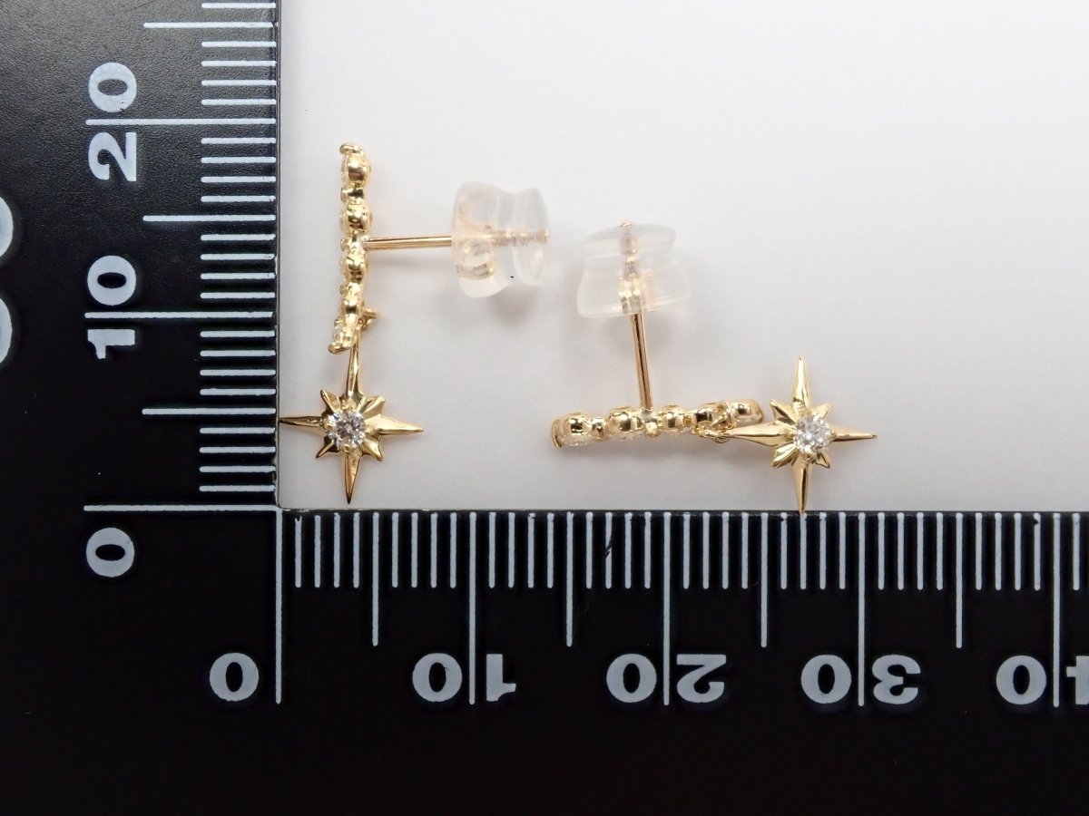 K18ダイヤモンド0.30ct ピアス - カラッツSTORE