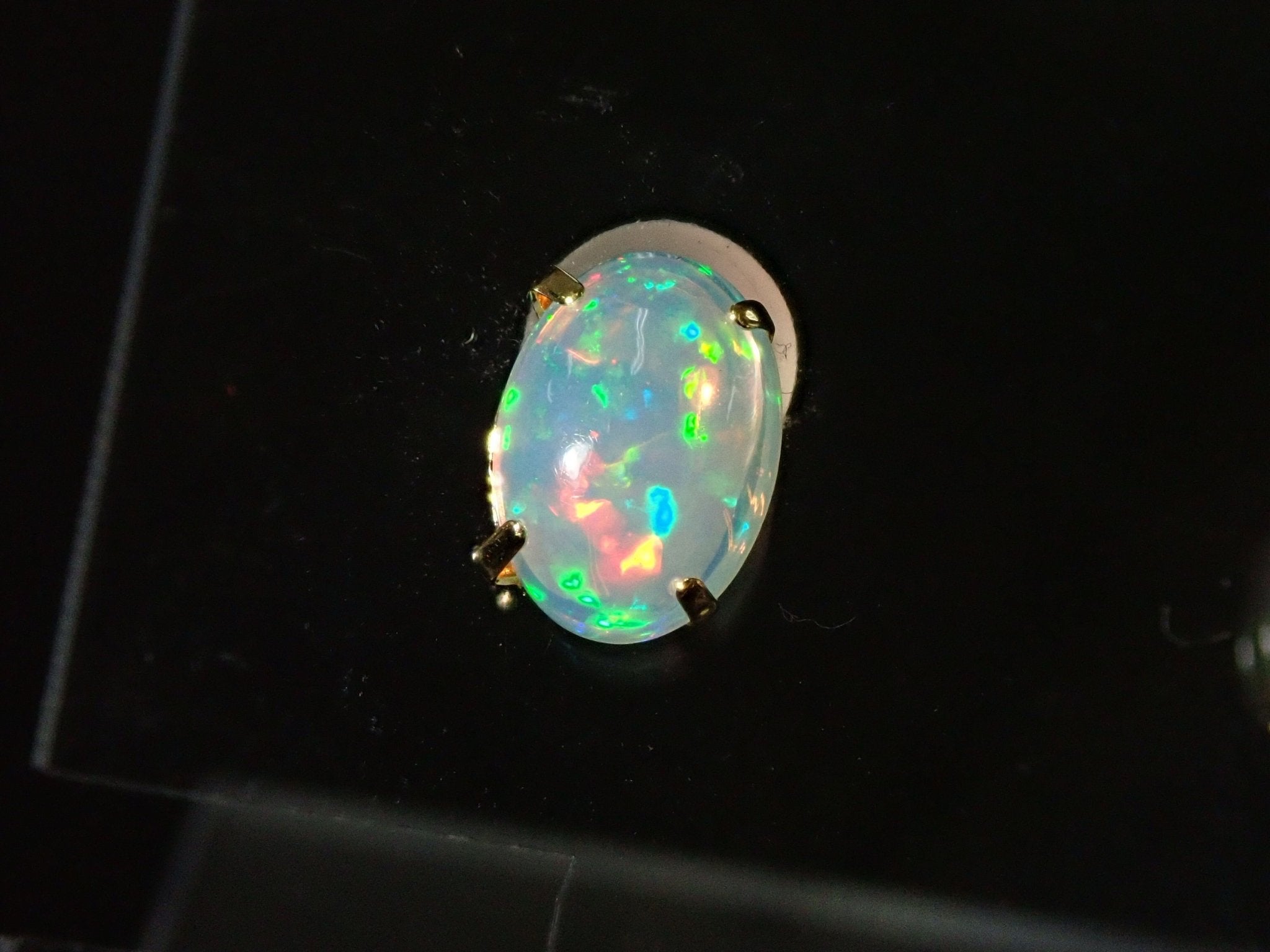 K18オパール0.50ct / 0.50ct ピアス - KARATZ STORE｜カラッツSTORE