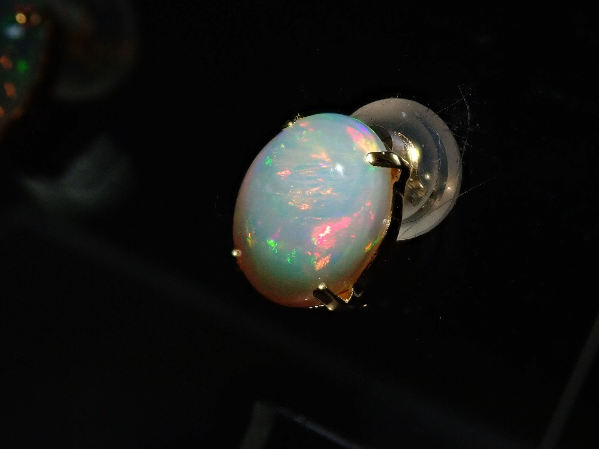 K18オパール0.50ct / 0.50ct ピアス - KARATZ STORE｜カラッツSTORE