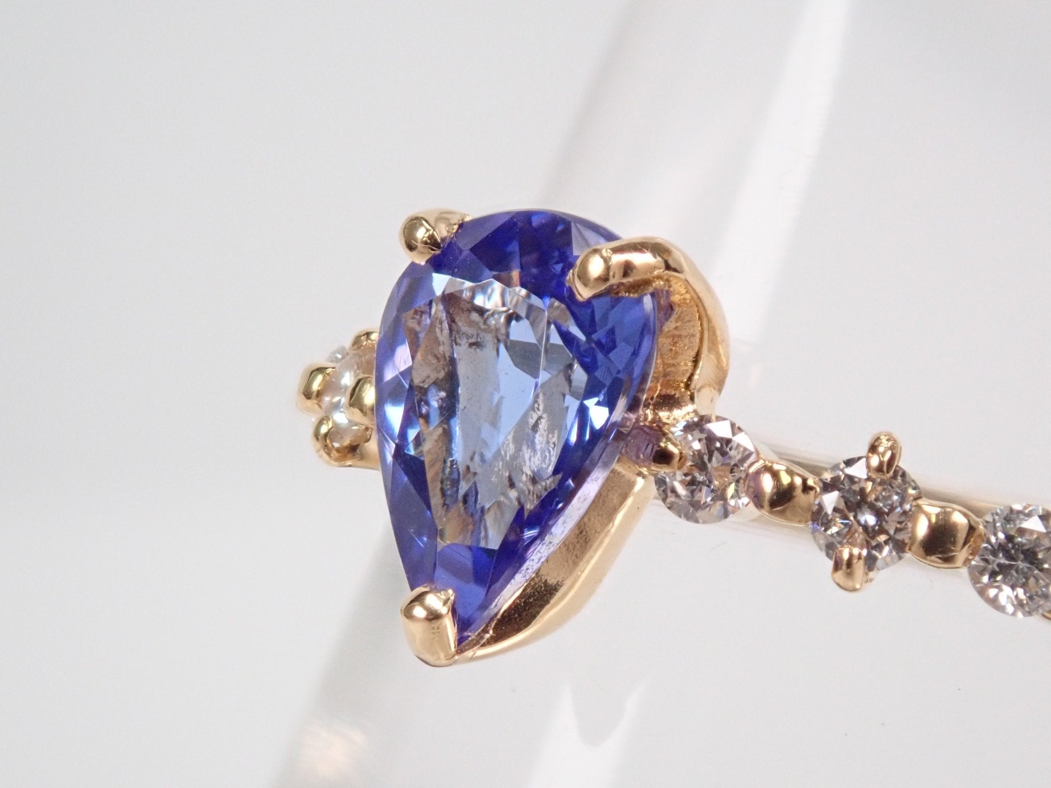 K18タンザナイト0.55ct リング - KARATZ STORE｜カラッツSTORE