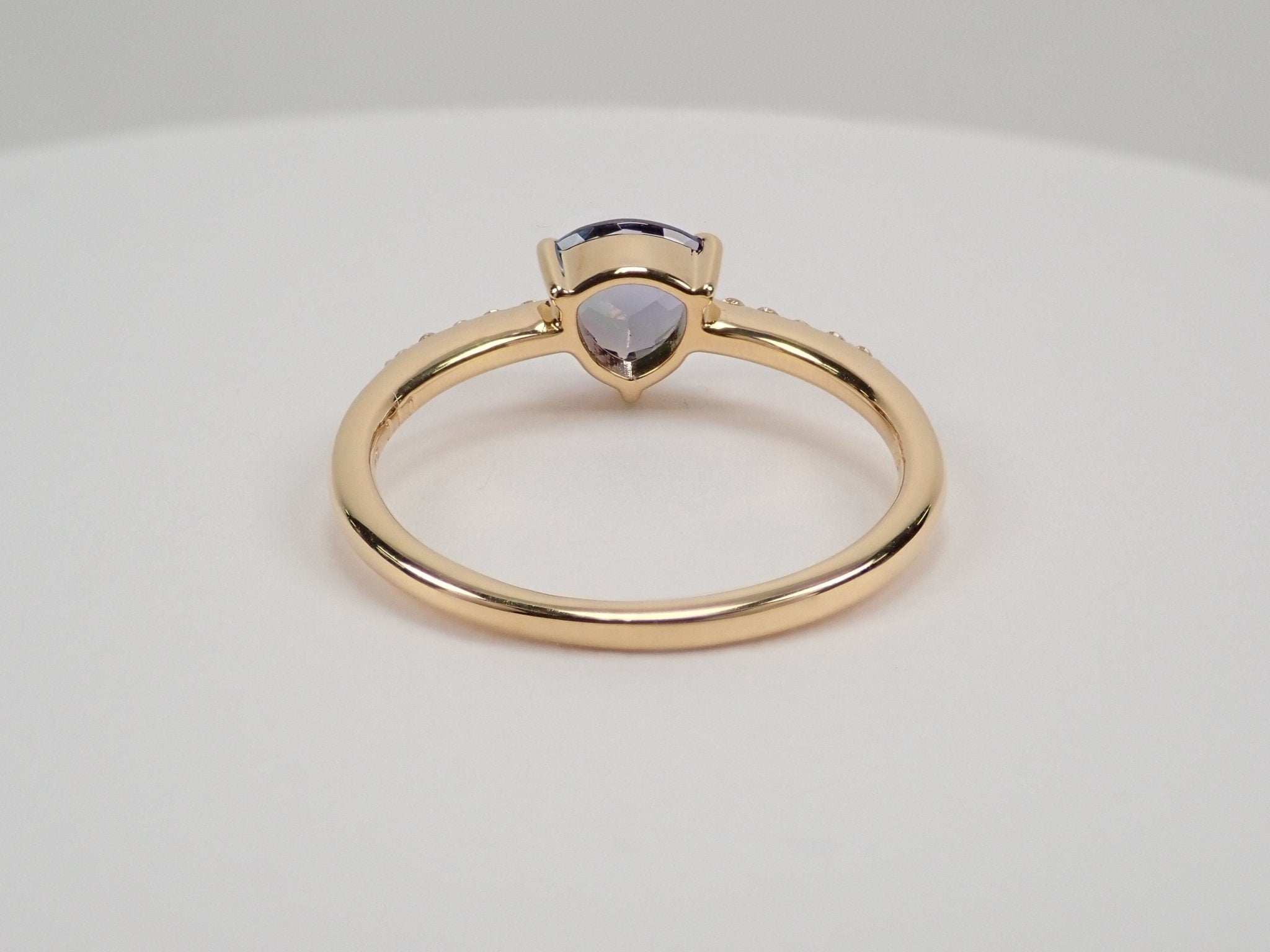 K18バイカラータンザナイト0.72ct リング - KARATZ STORE｜カラッツSTORE