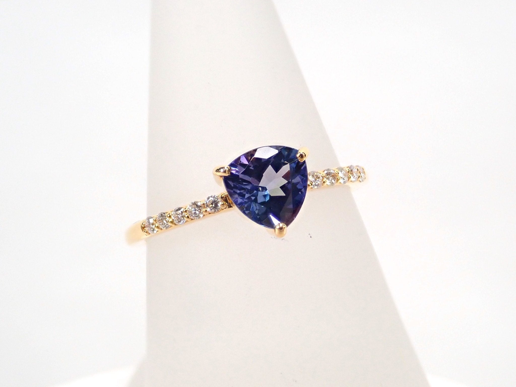 K18バイカラータンザナイト0.72ct リング - KARATZ STORE｜カラッツSTORE