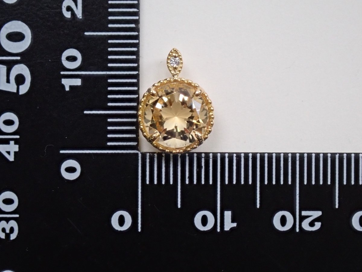 【さくらインカット】K18シトリン1.60ct ペンダントトップ - カラッツSTORE