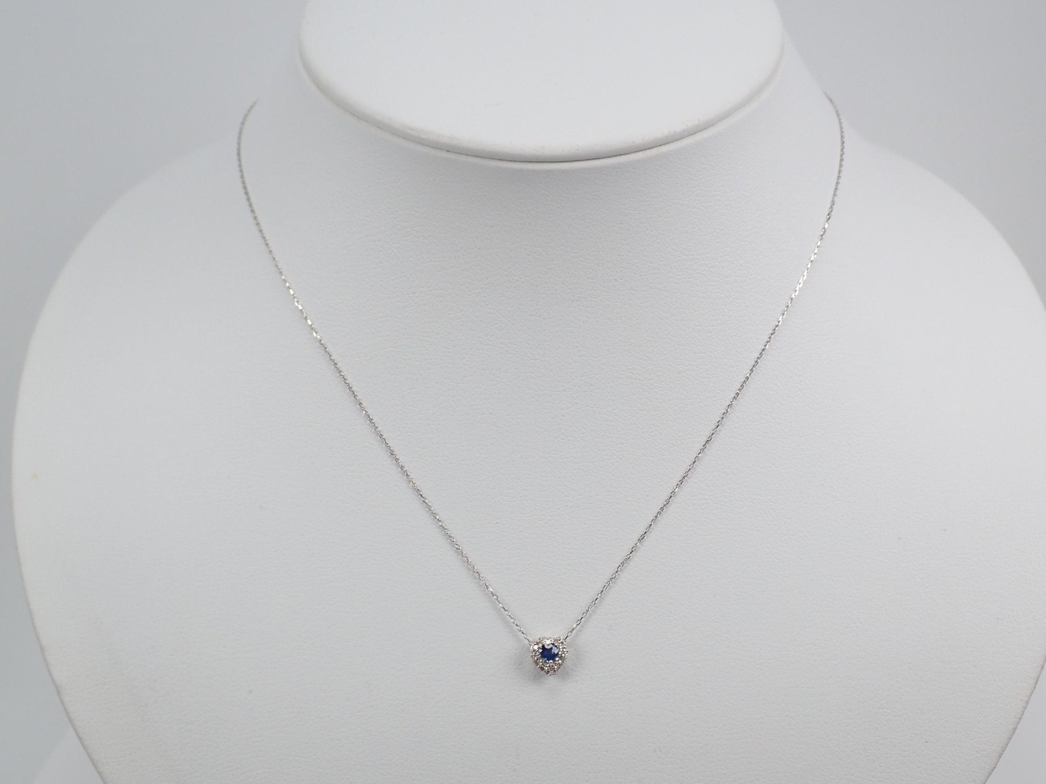 K18WGサファイア0.12ct ペンダント（ネックレス） - KARATZ STORE｜カラッツSTORE