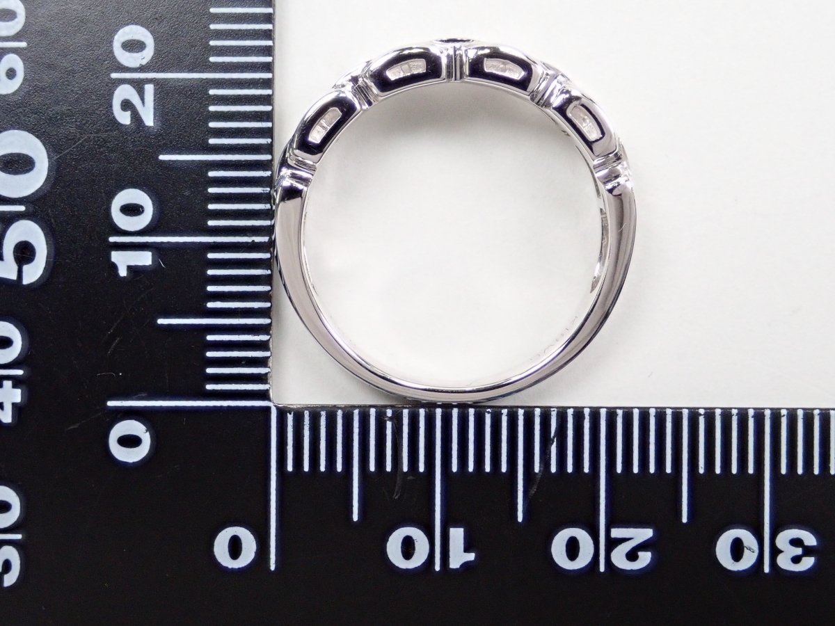 【カラフリ】K18WGグリーンダイヤモンド0.23ct リング 日独鑑 - カラッツSTORE