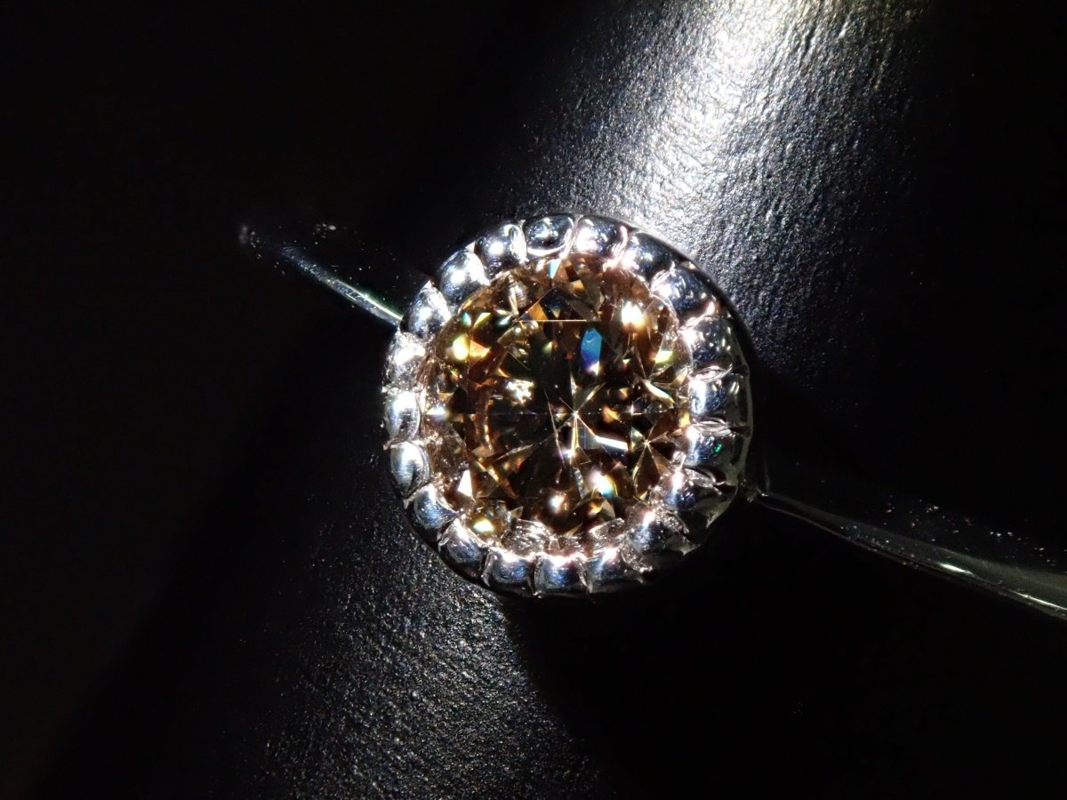 【カラフリ】K18WGダイヤモンド0.35ct ング - カラッツSTORE