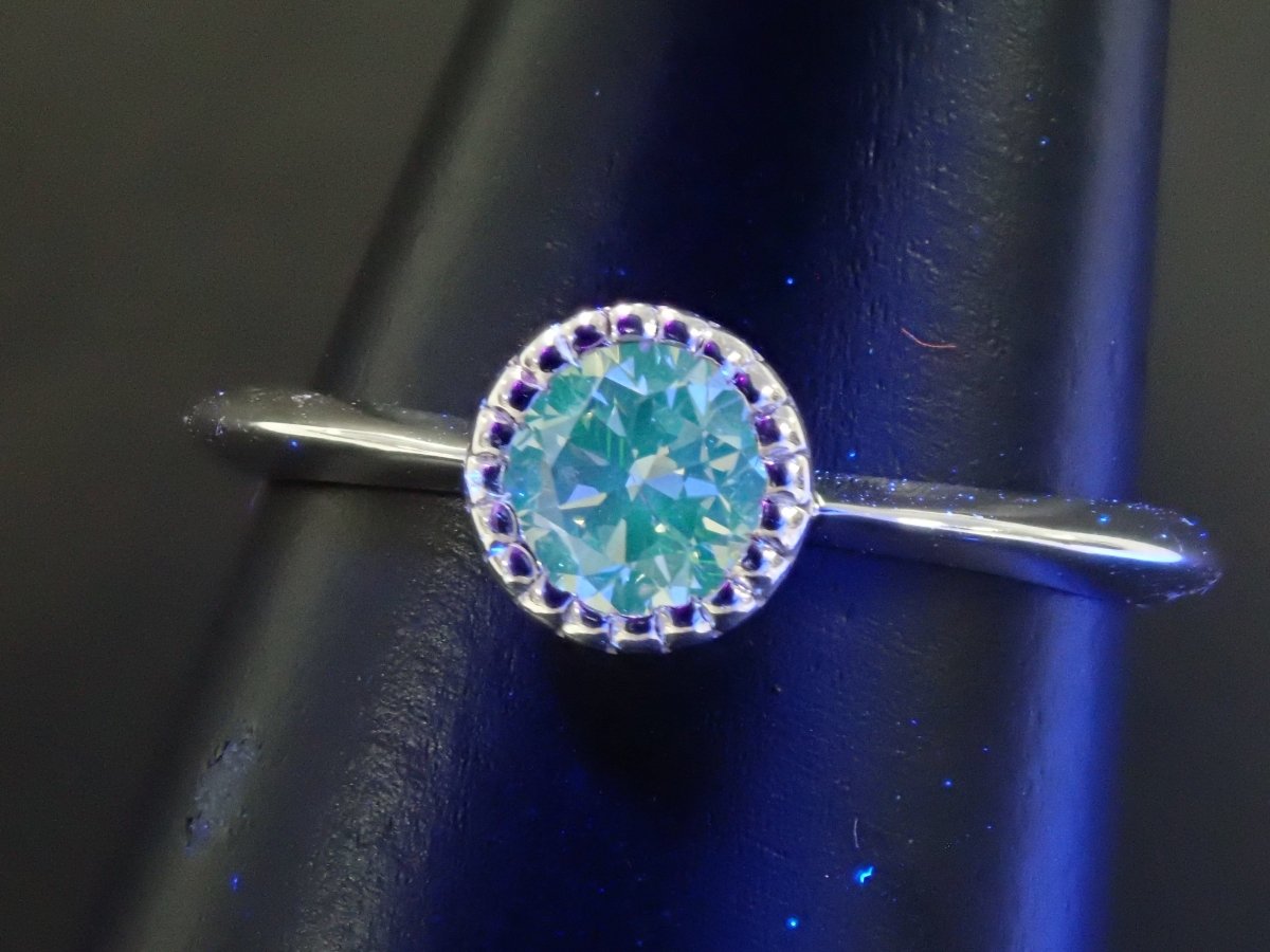 【カラフリ】K18WGダイヤモンド0.35ct ング - カラッツSTORE