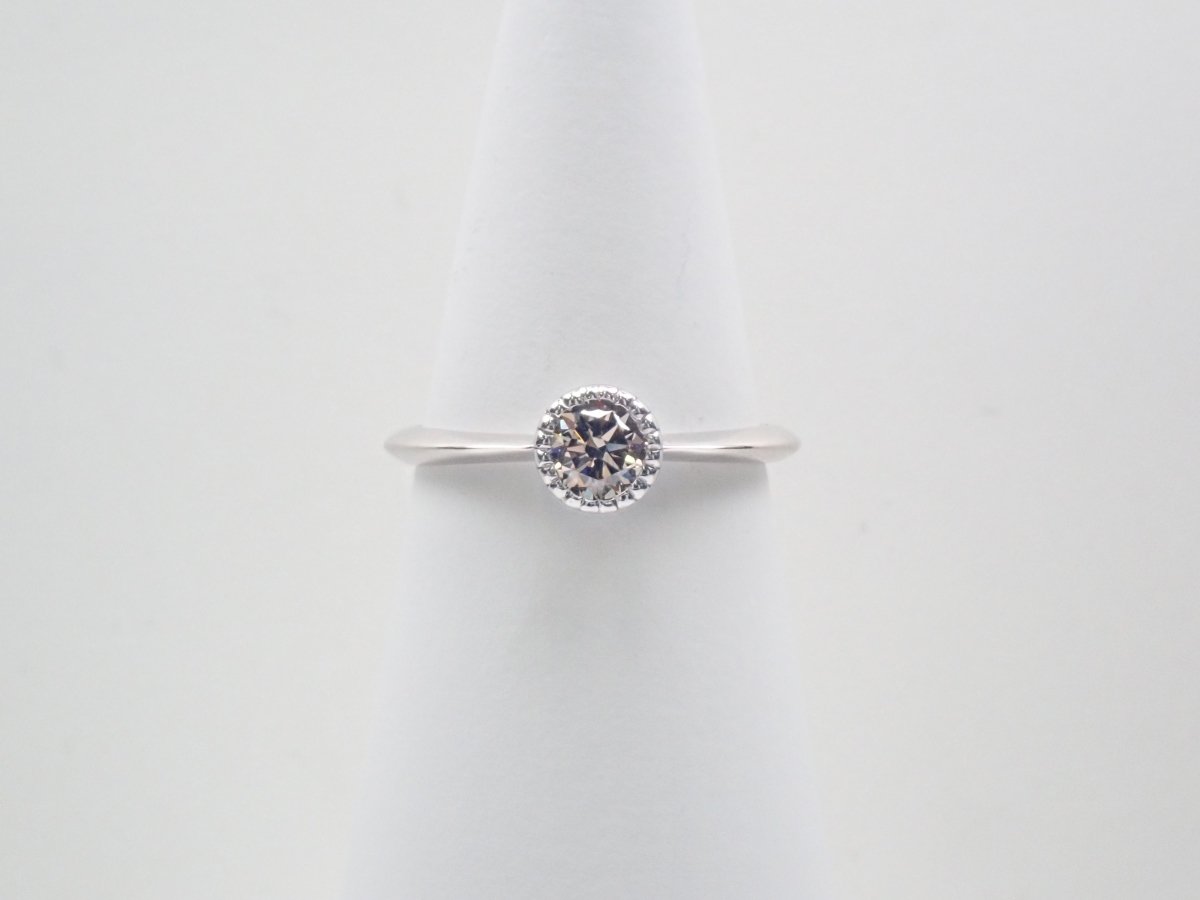 【カラフリ】K18WGダイヤモンド0.35ct ング - カラッツSTORE